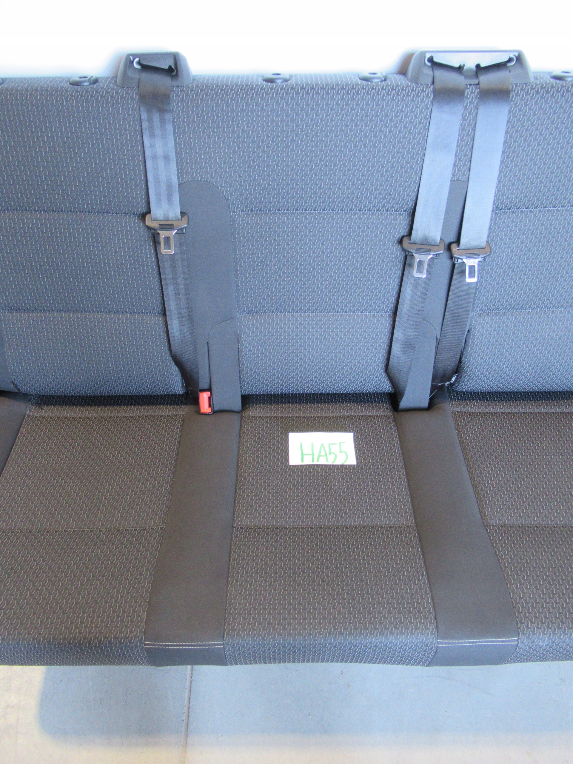 VW T6 MULTIVAN Sitz Sitz 3 RZAD ISOFIX KUTAMO