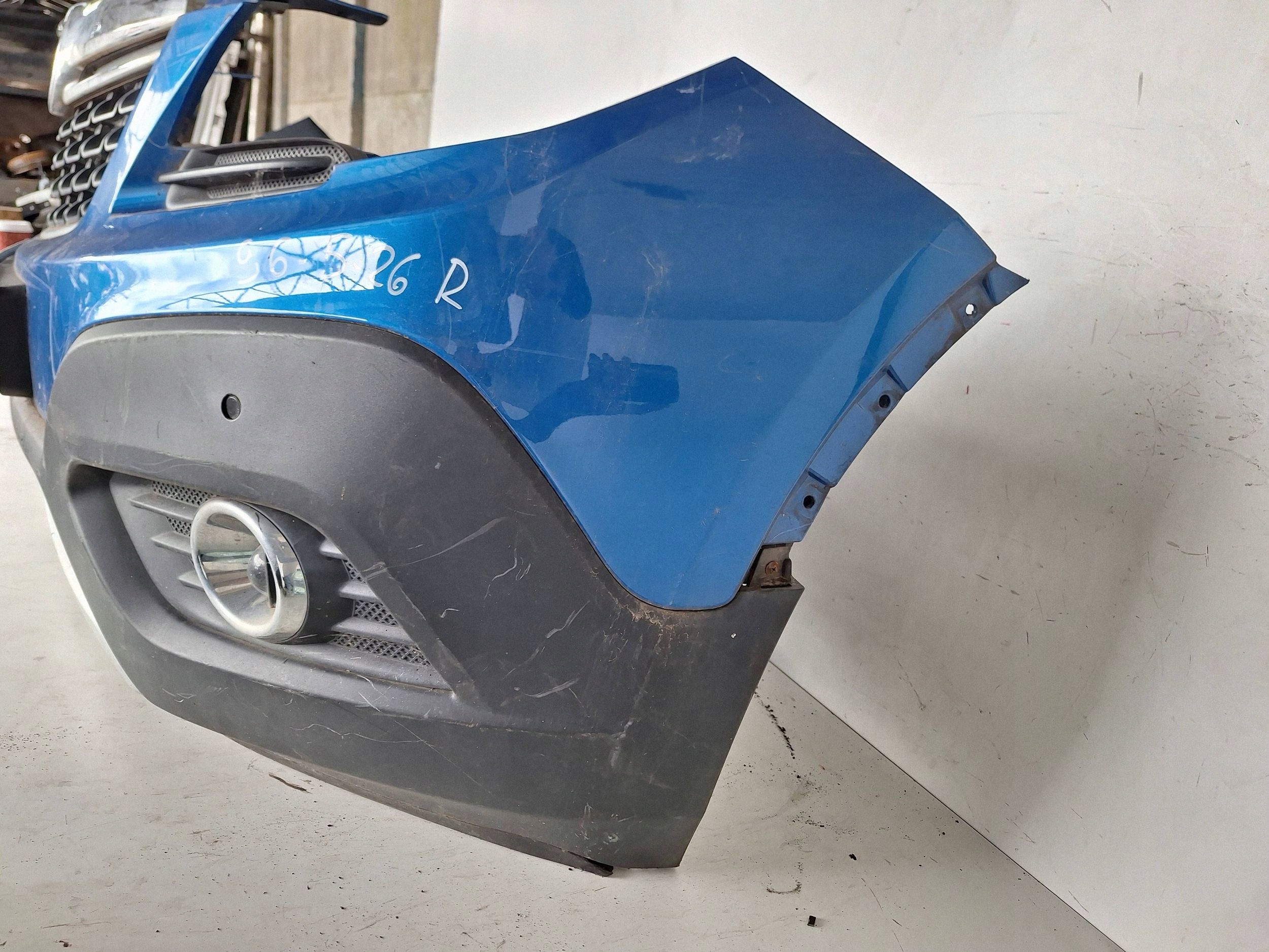 OPEL MOKKA A 12-16 bumper + PDC 95122388