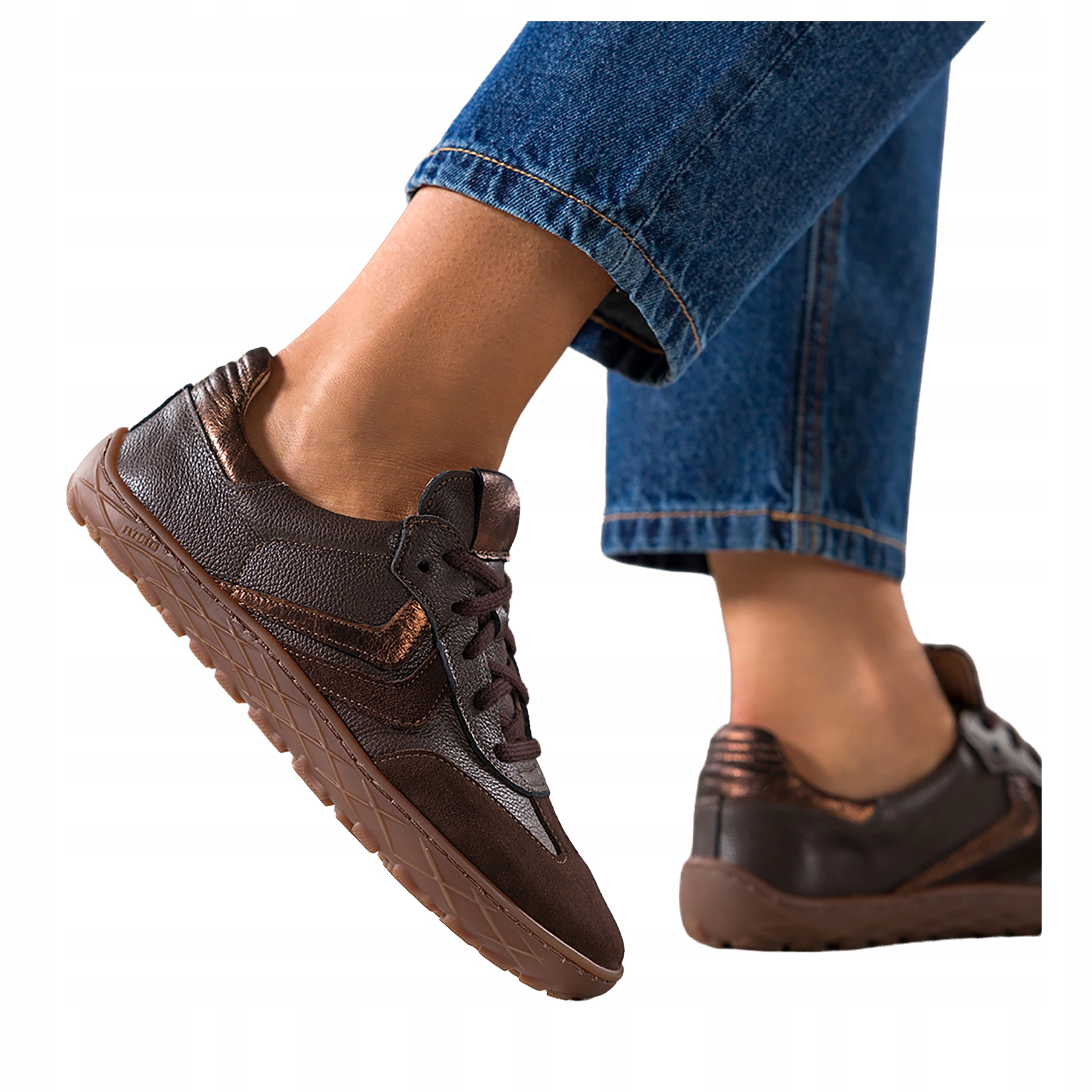 Čokoládové dámské kožené Tenisky Polské, šněrovací Barefoot, velikost 38