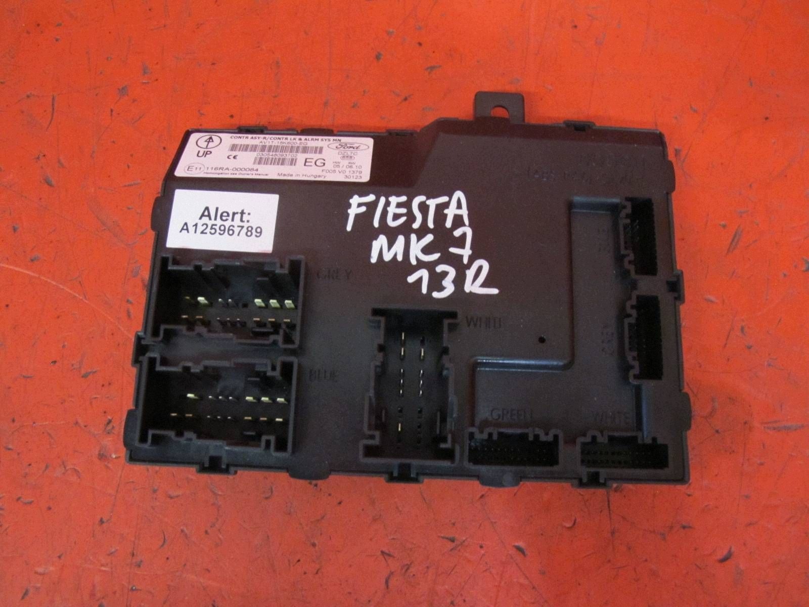 FORD FIESTA VI 08- MK7 JA8 module control unit compartment BSI AV1T-15K600-EG