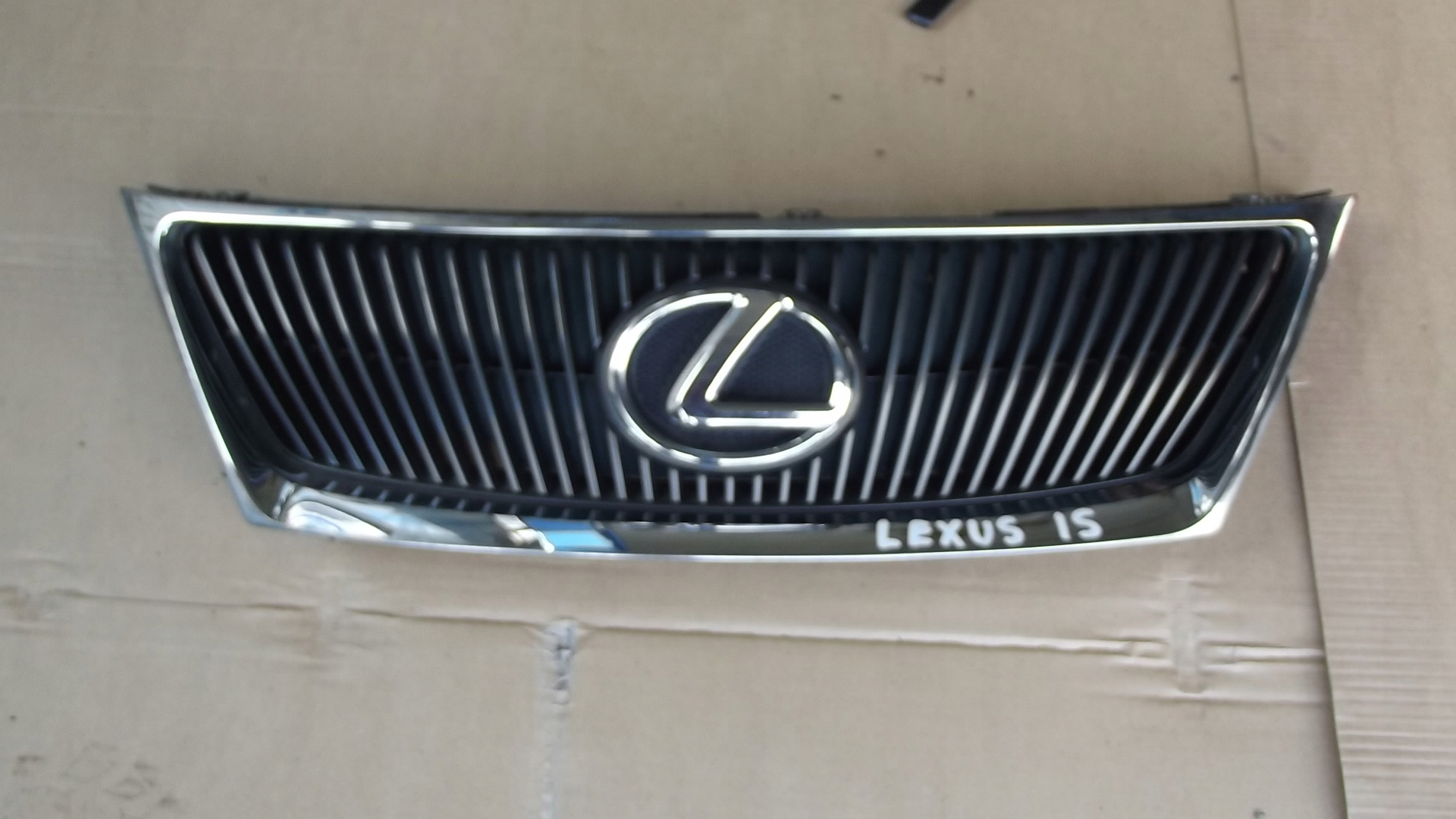 Lexus IS XE3 Kühlergrill FRONTGRILL Kühlergitter - Image 1