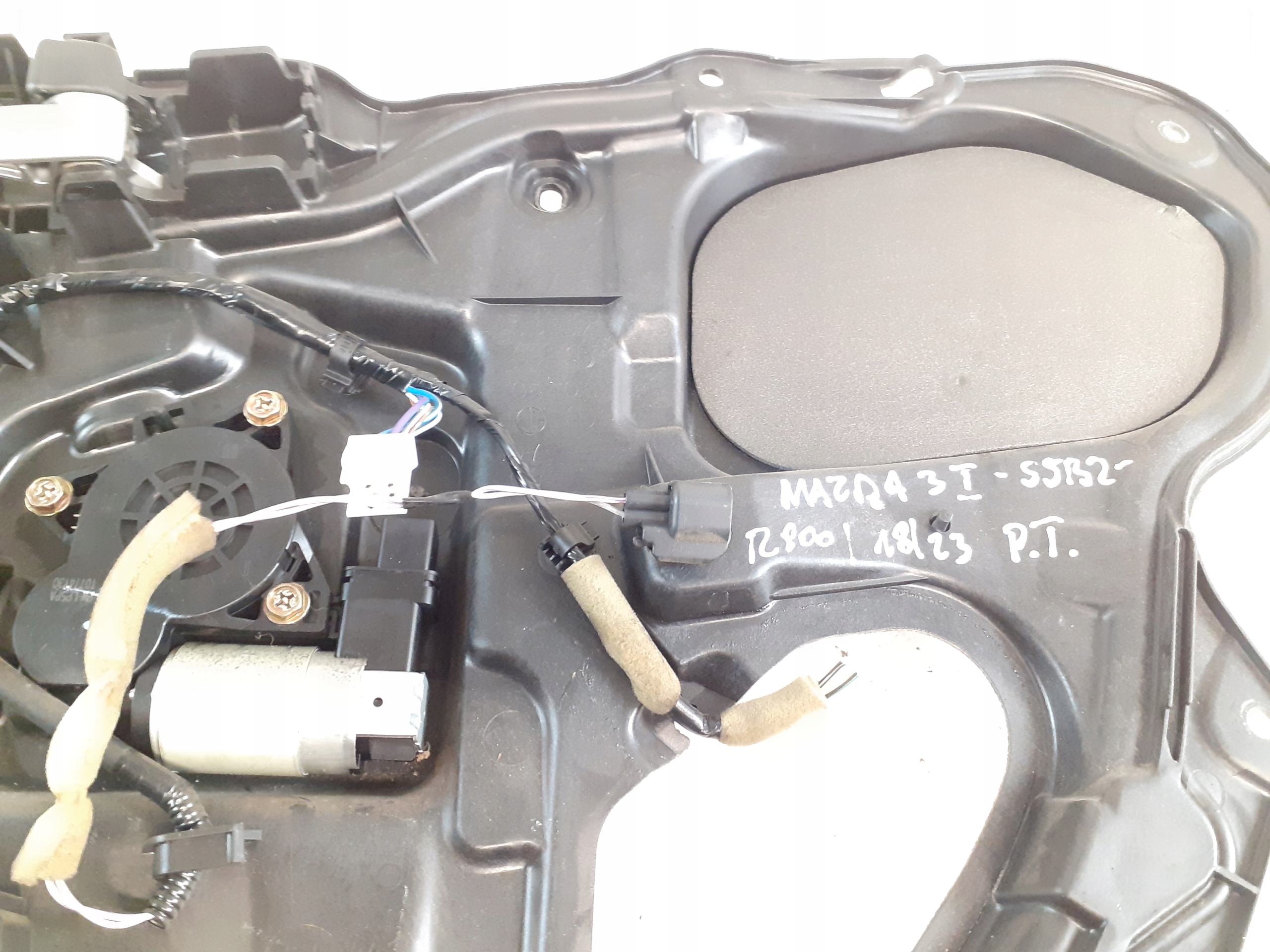 ELE mécanisme vitres droite arrière MAZDA 3 et