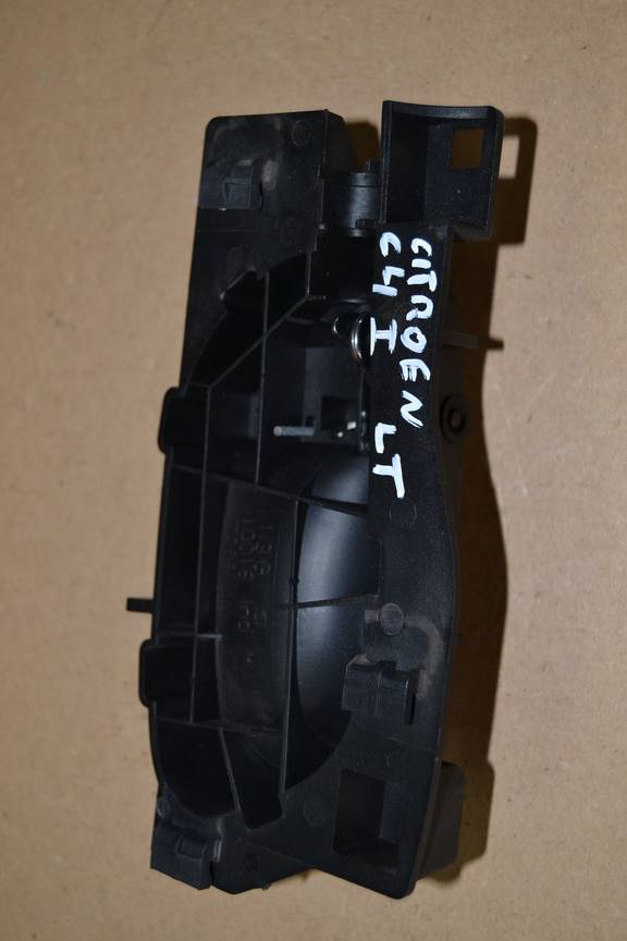 KLAMKA DRZWI LEWY TYŁ CITROEN C4 I Producent części Citroen OE