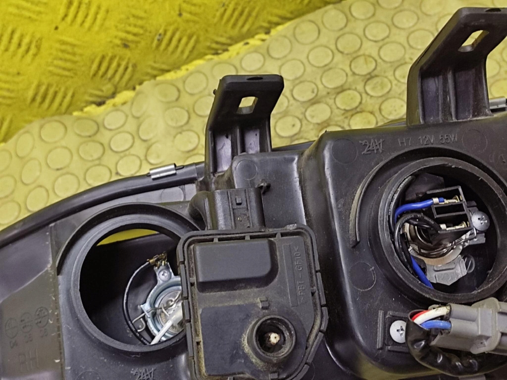ROVER 400 REFLEKTOR light right front