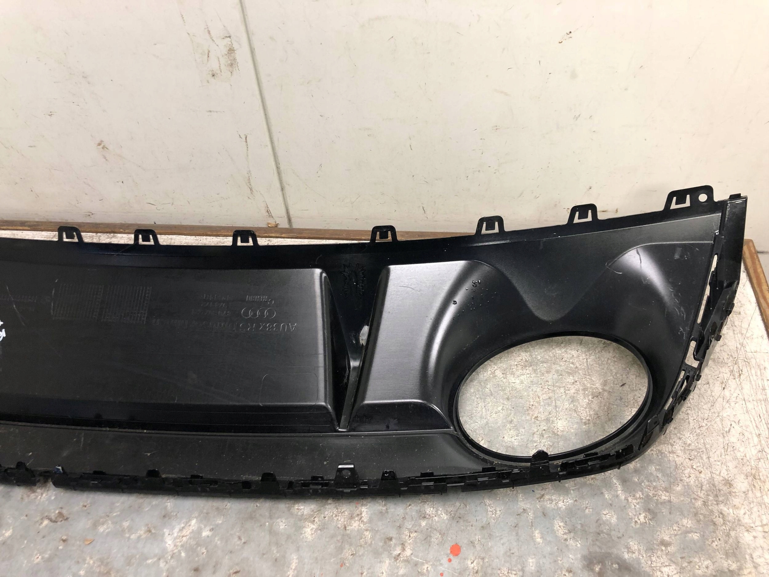 diffusore spoiler Paraurti posteriore AUDI RS3 8Y 8Y0807521
