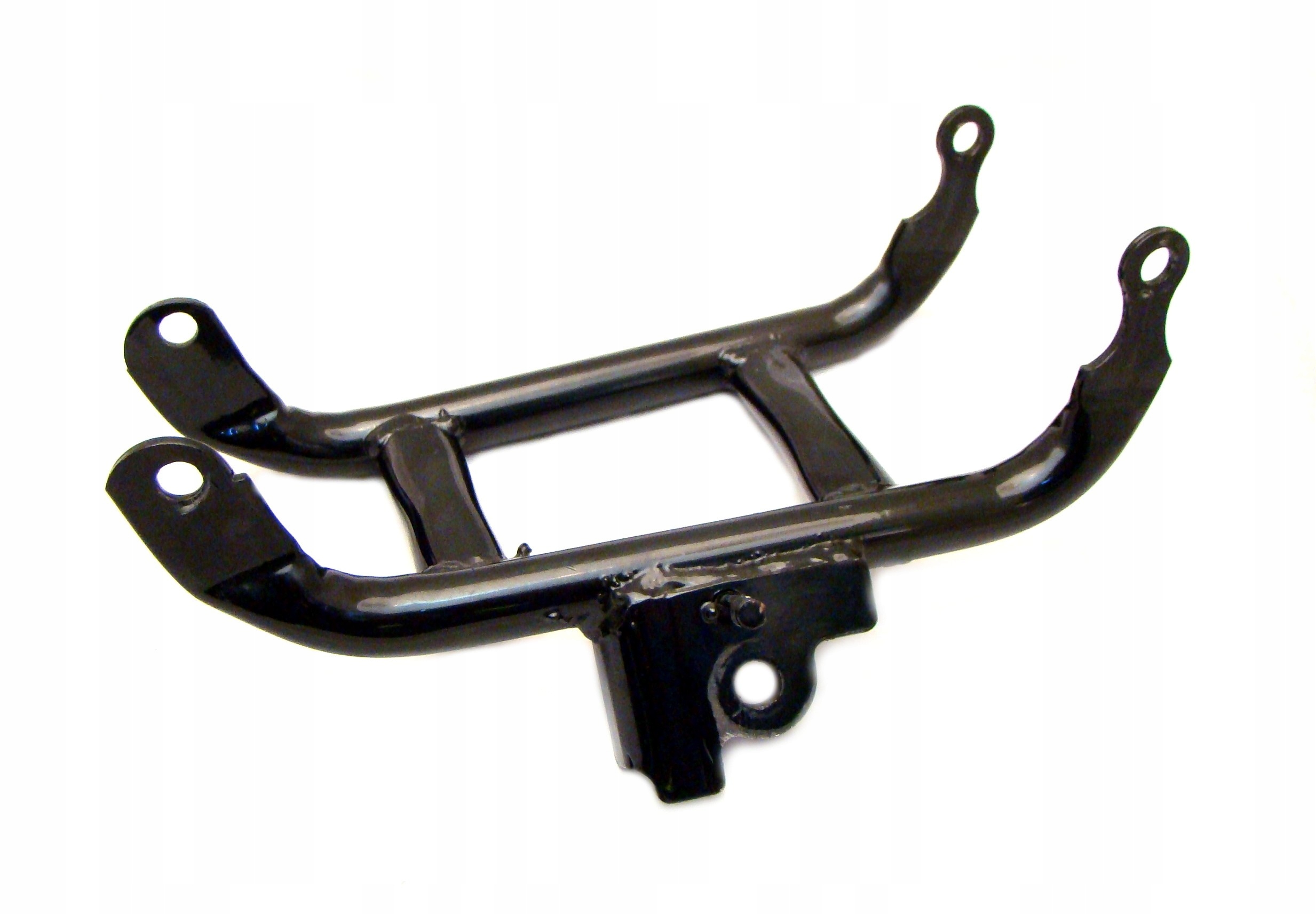 T24573 - JUNAK 127 НИЖНІЙ КРОНШТЕЙН ДВИГУНА / БІЧНА ОПОРА