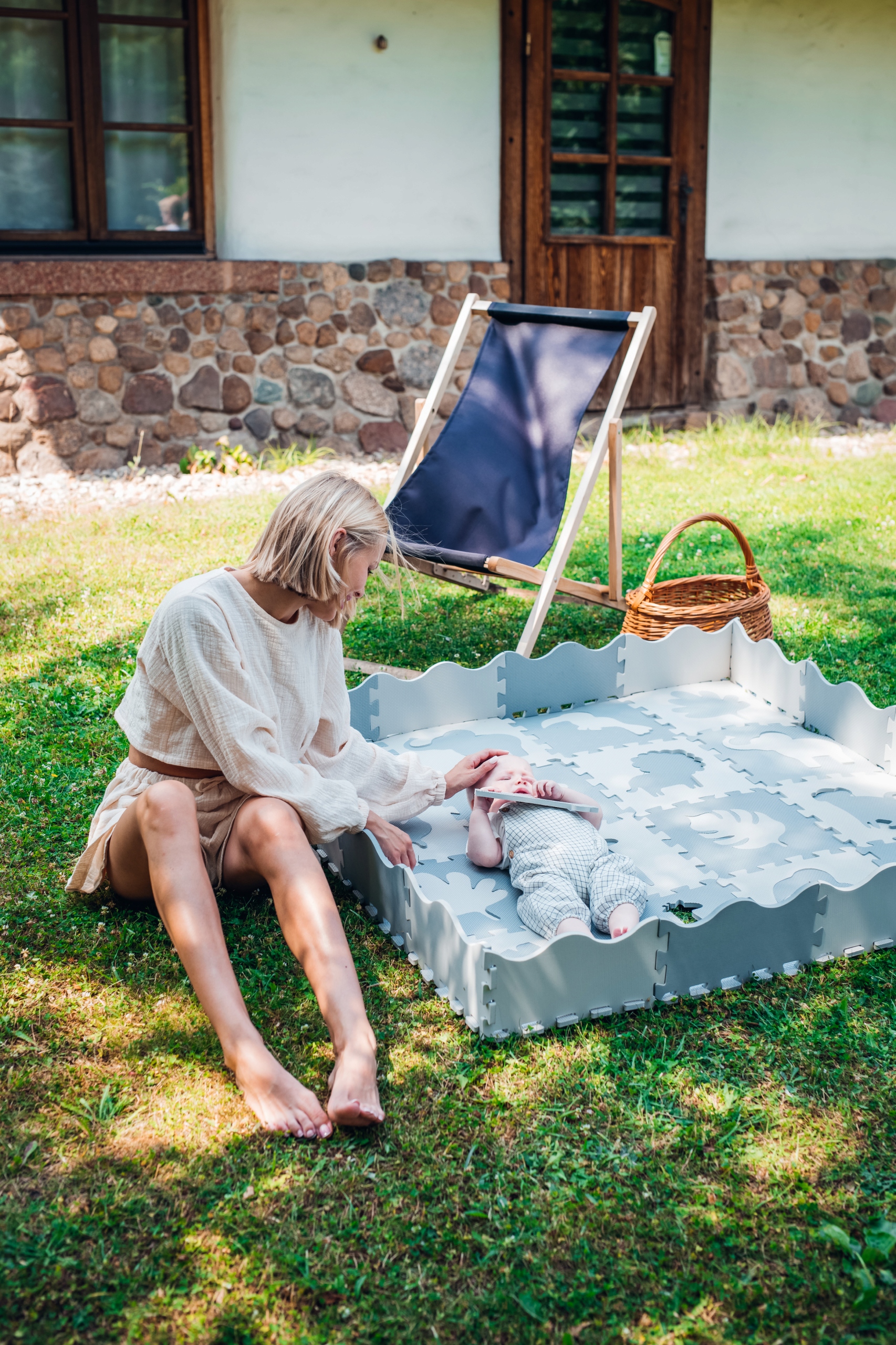 Duża mata piankowa puzzle 150x150cm XXL MoMi ZAWI Szerokość produktu 150 cm