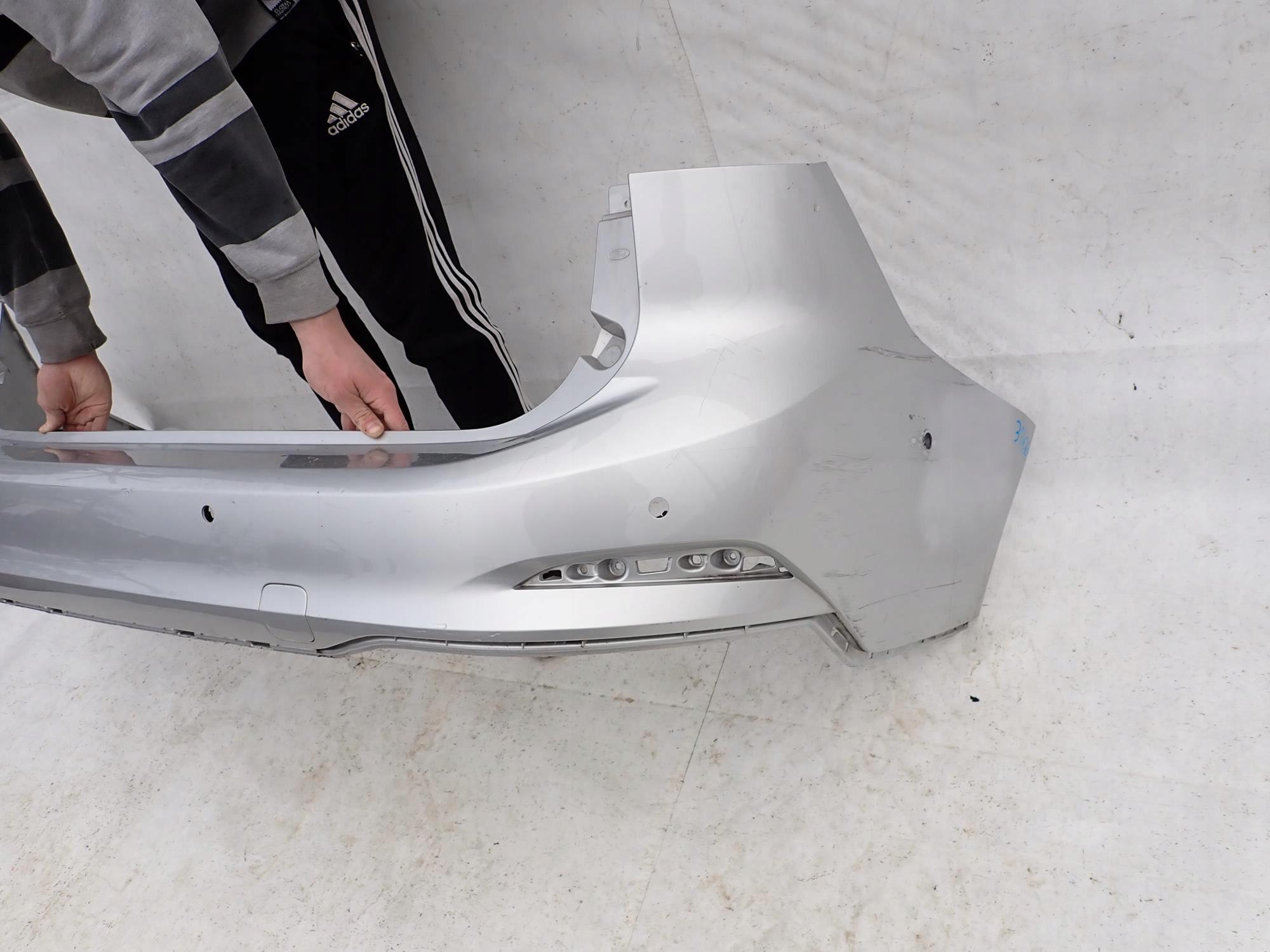FORD FOCUS IV 4 MK4 KOMBI 18- bumper rear part 6XPDC