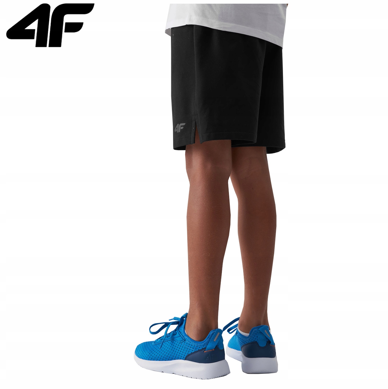 STRÓJ SPORTOWY CHŁOPIĘCY 4F NA WF TRENINGOWY T-SHIRT SPODENKI WOREK 134/140 Wzór dominujący bez wzoru