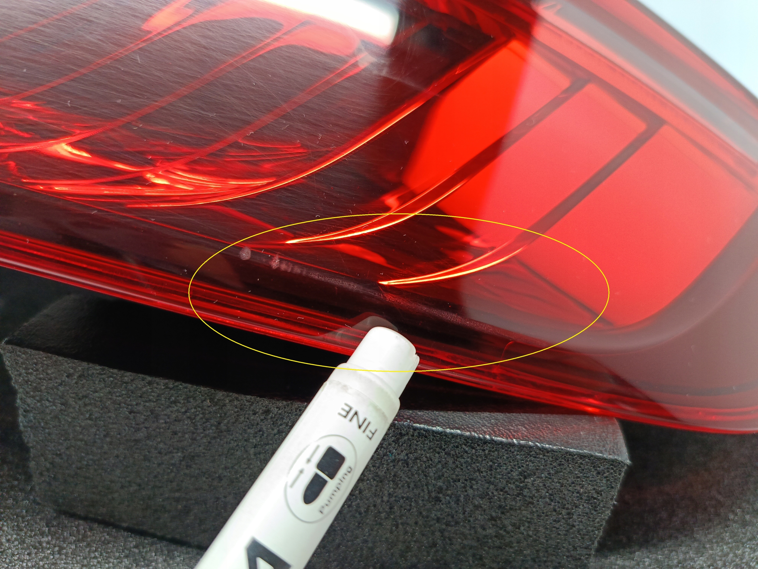 RENAULT MEGANE IV KOMBI 16- LAMPA PRAWA TYLNA PRAWY TYŁ LED 265501150R Wersja Europejska