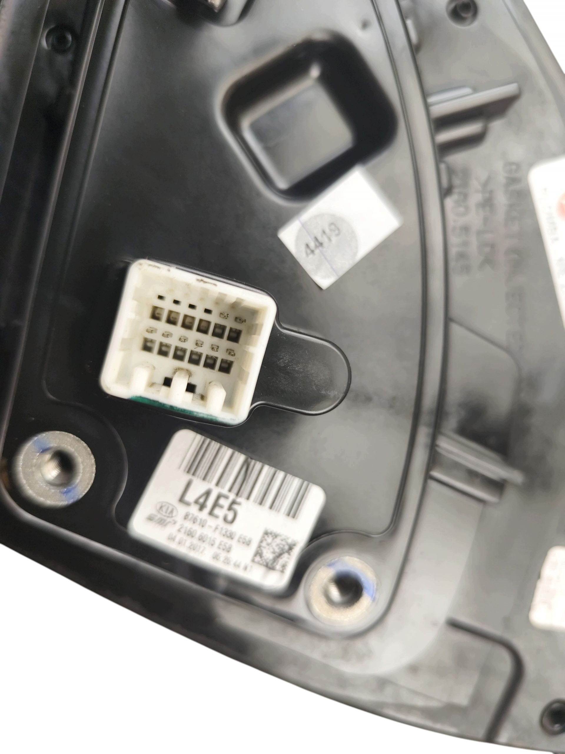 mirror left KIA SPORTAGE IV (2016-2018) 8 PIN UK code LAKIERU BE