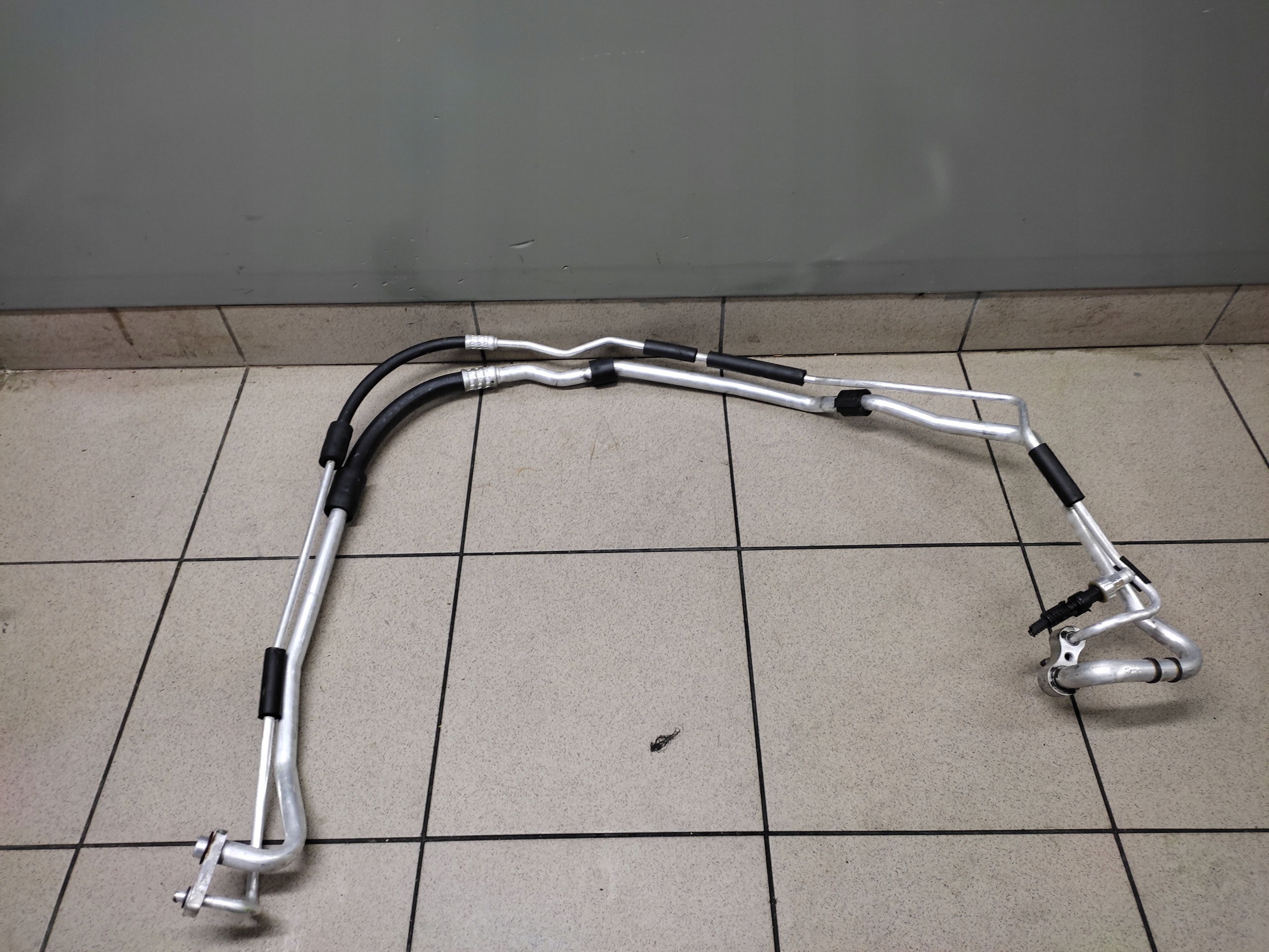 OPEL SIGNUM 2.2 D prijenos cijevčica klimatizacije