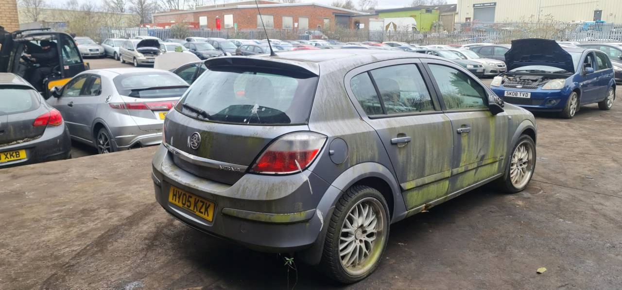 spoiler heckklappe heck Opel Astra H 2005 13189533