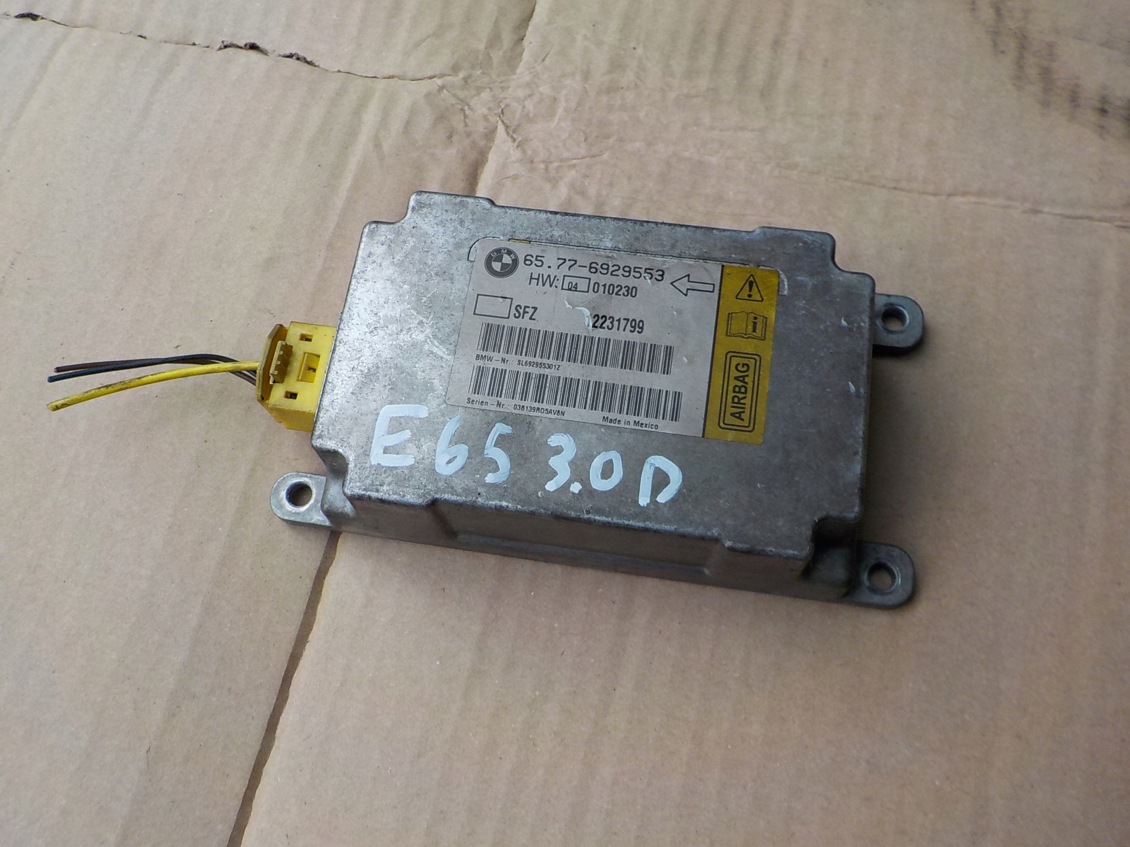 sensor airbagov bmw e65 6929553