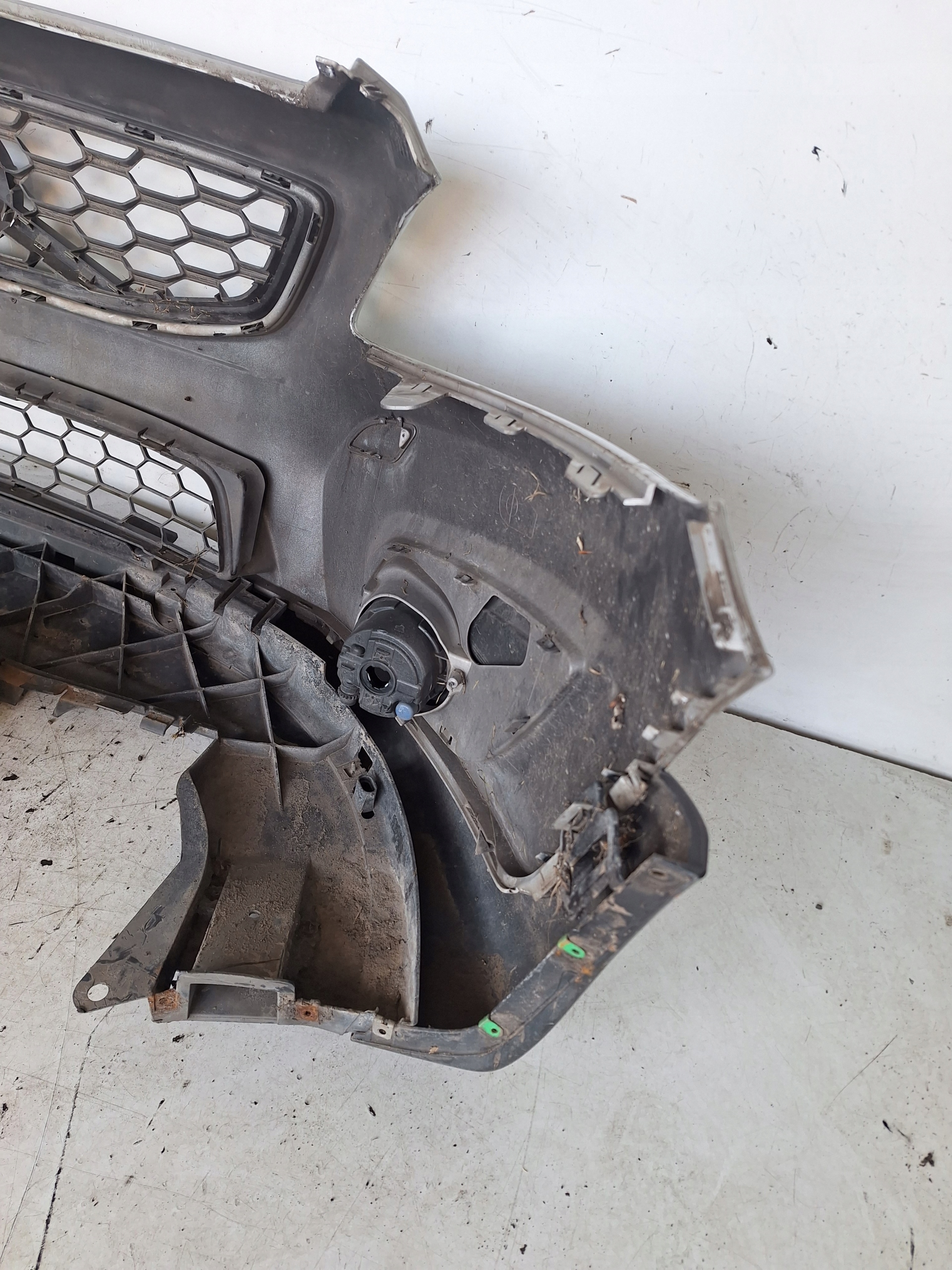 VOLVO C30 LIFT 09-12 bumper