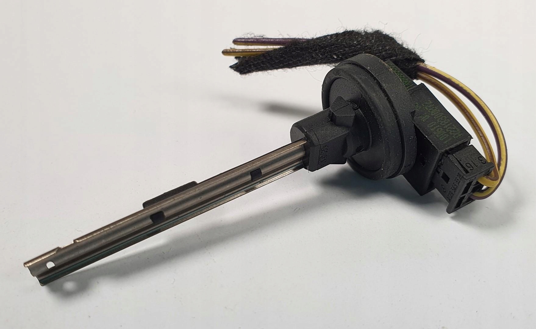 CZUJNIK TEMPERATURY MERCEDES CLS W218 A2218300872