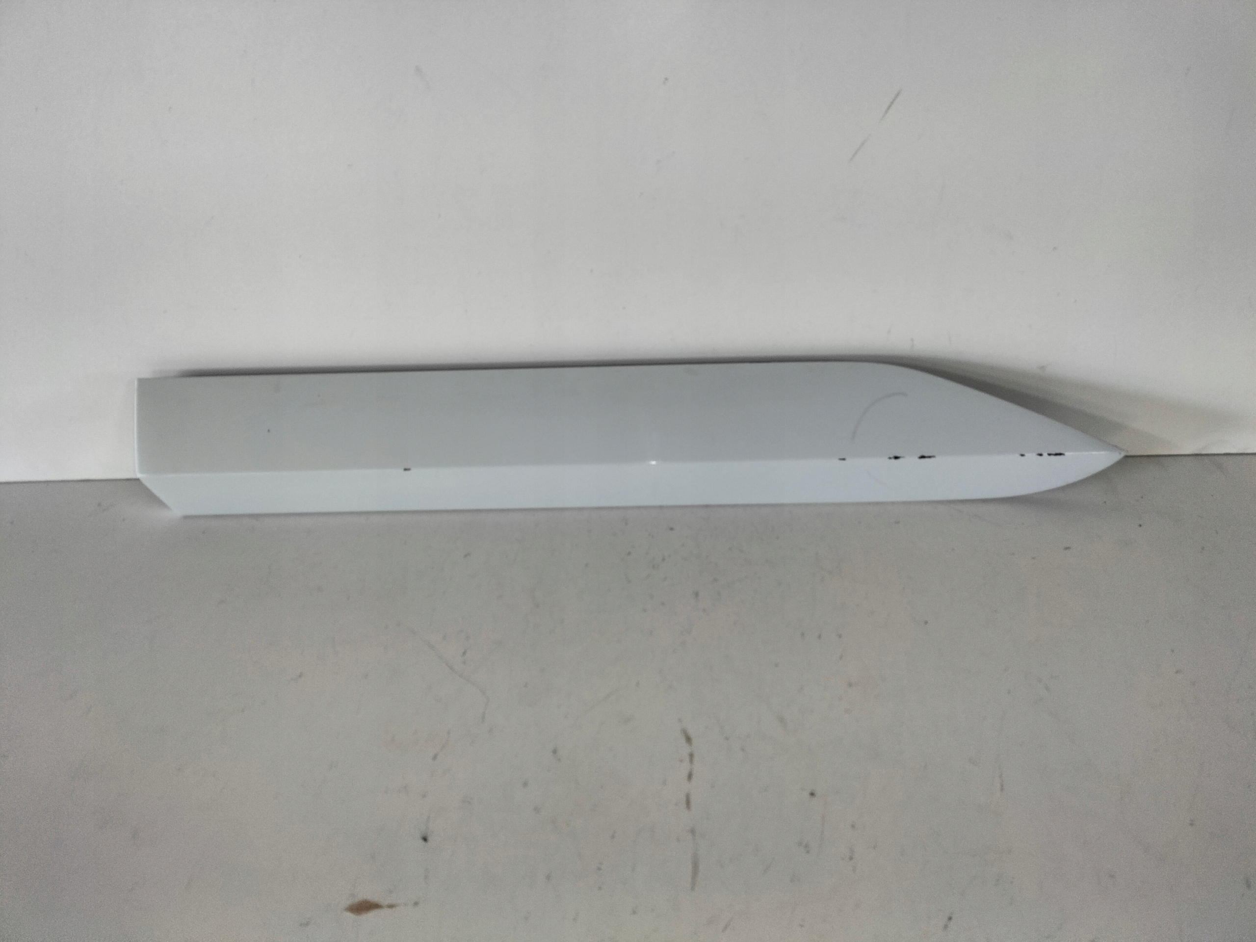 moulding door rear part left SKODA SUPERB III 15