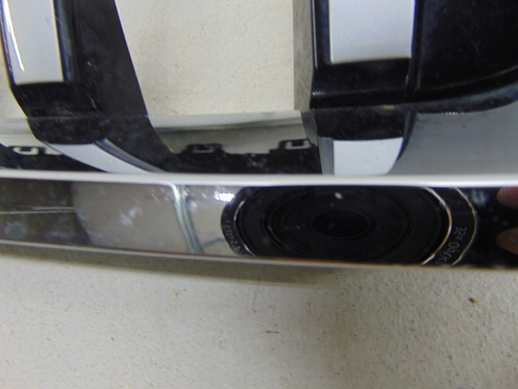 BMW 2 U06 ACTIVE TOURER GRILL ATRAPA NERKI CHROM 8737195 Wersja Europejska