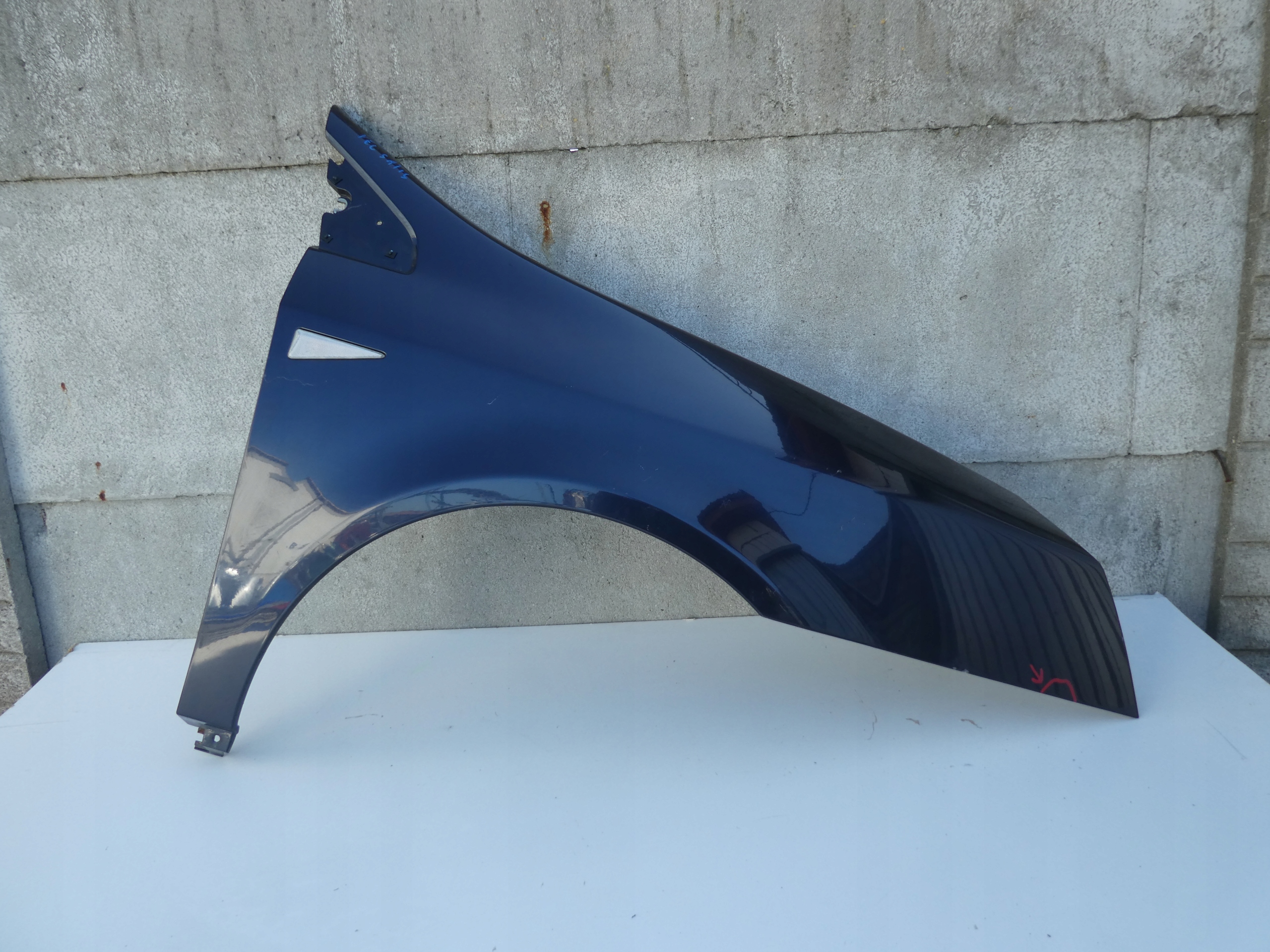 fender front RENAULT VEL SATIS 8200018522