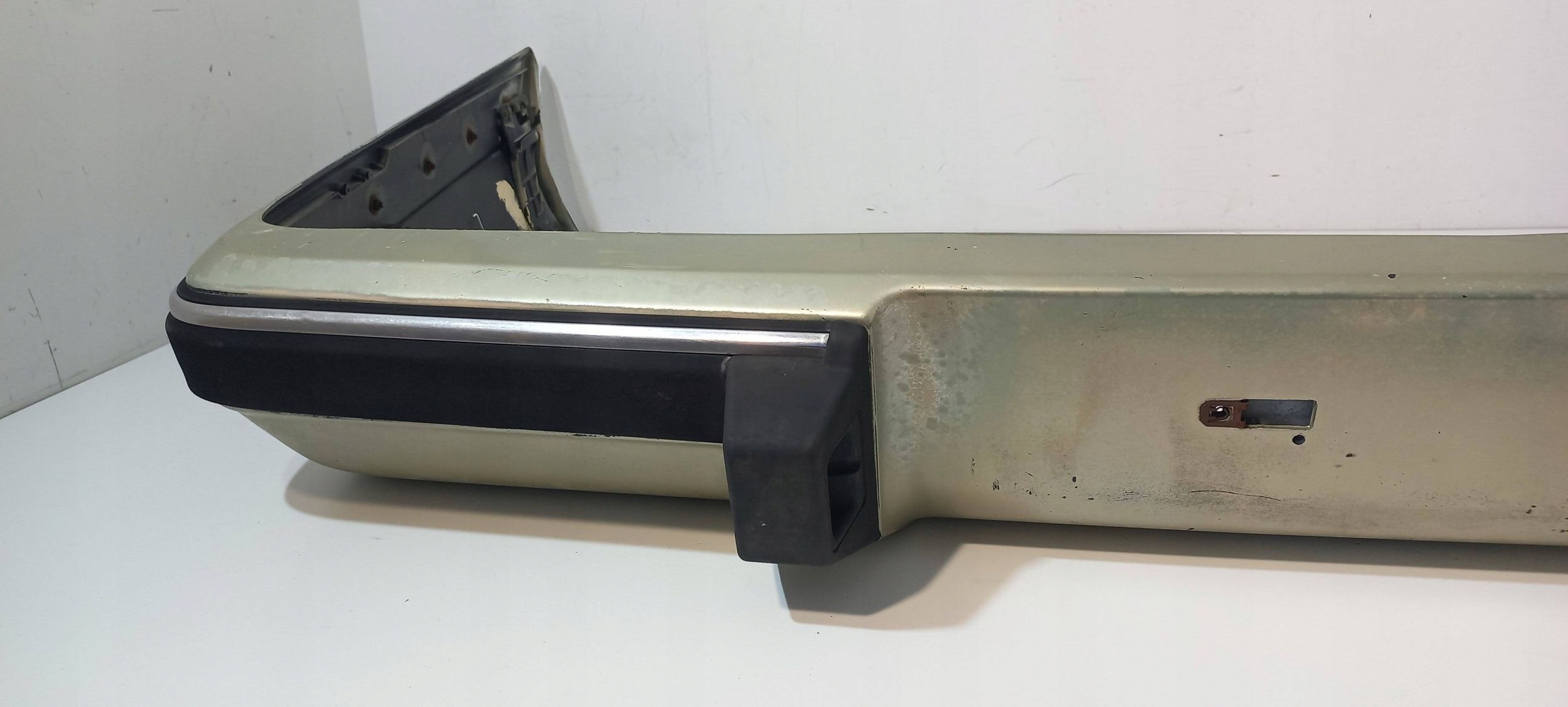 Opel Monza A1 bumper rear 90148204 (ZD124)