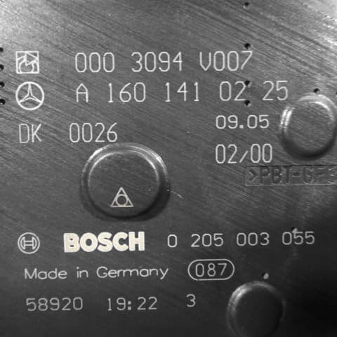 Przepustnica A1601410225 SMART FORTWO ROADSTER CROSSBLADE CITY 0.6 0.7 Producent części Bosch