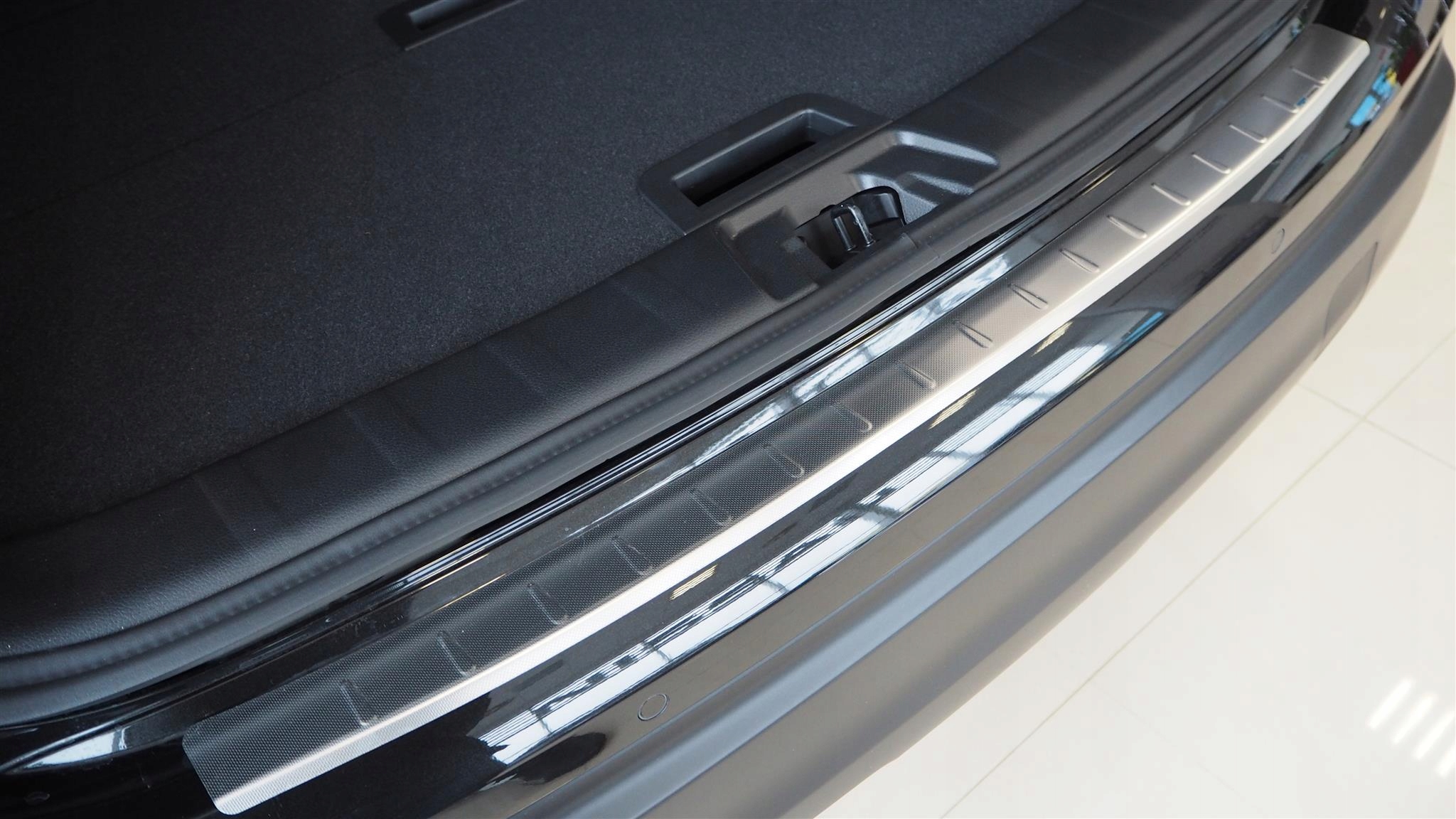 NISSAN QASHQAI II NAKŁADKA LISTWA NA ZDERZAK Producent Alu-frost