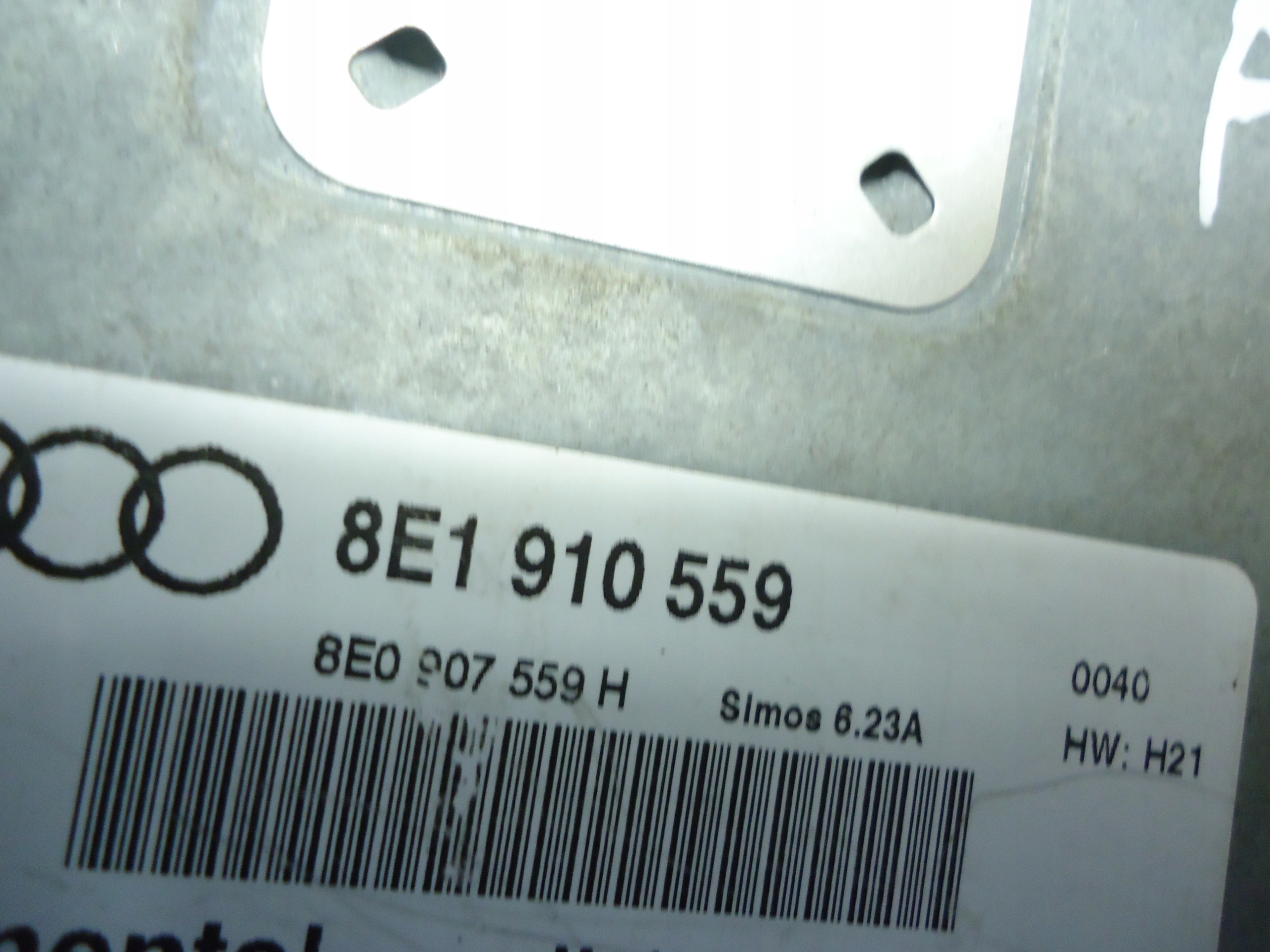 AUDI A4 B7 A6 C6 3.2 FSI V6 AUK computer control unit 8E0907559H 8E1910559