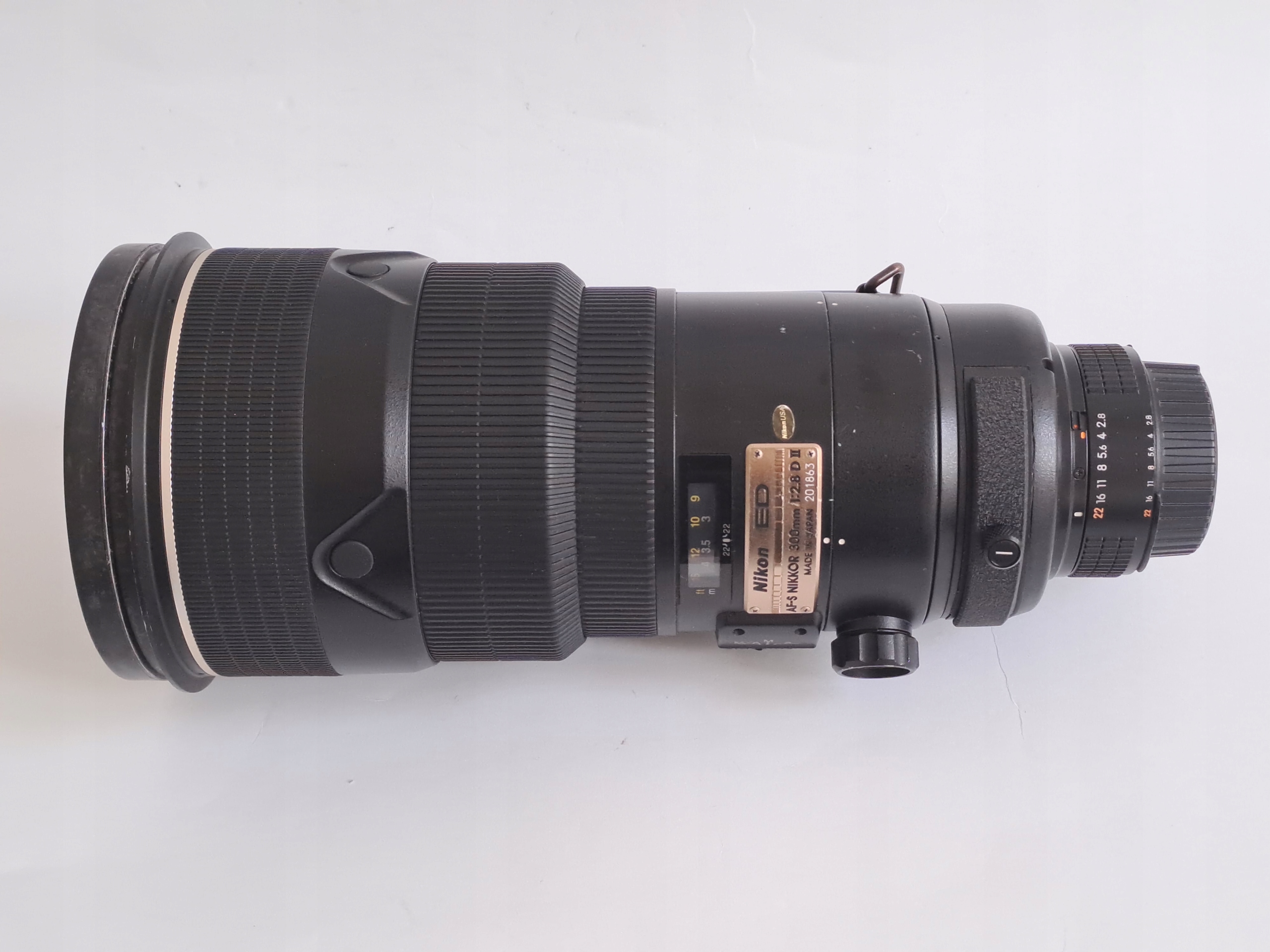 Nikon Nikkor AF-S 300 mm f/2.8D II Ogniskowa 300 mm