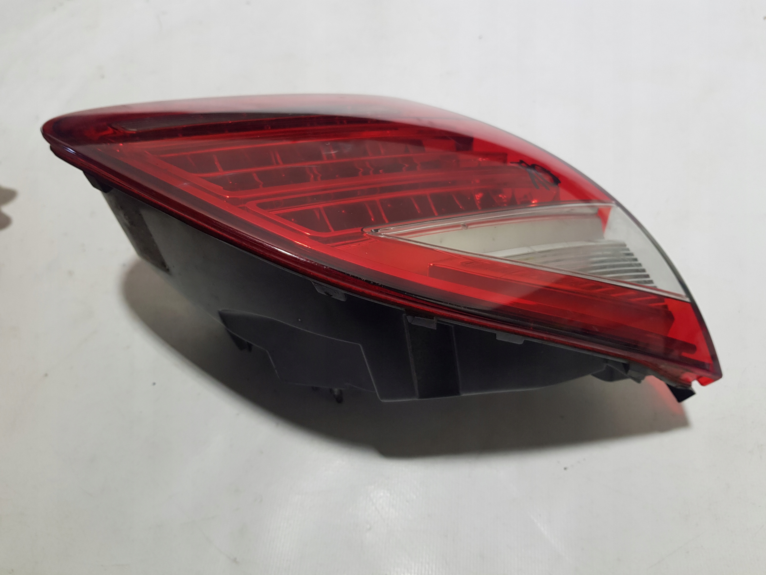 light left rear part rear bonnet PORSCHE CAYENNE 7P5 7P 7P5945093M