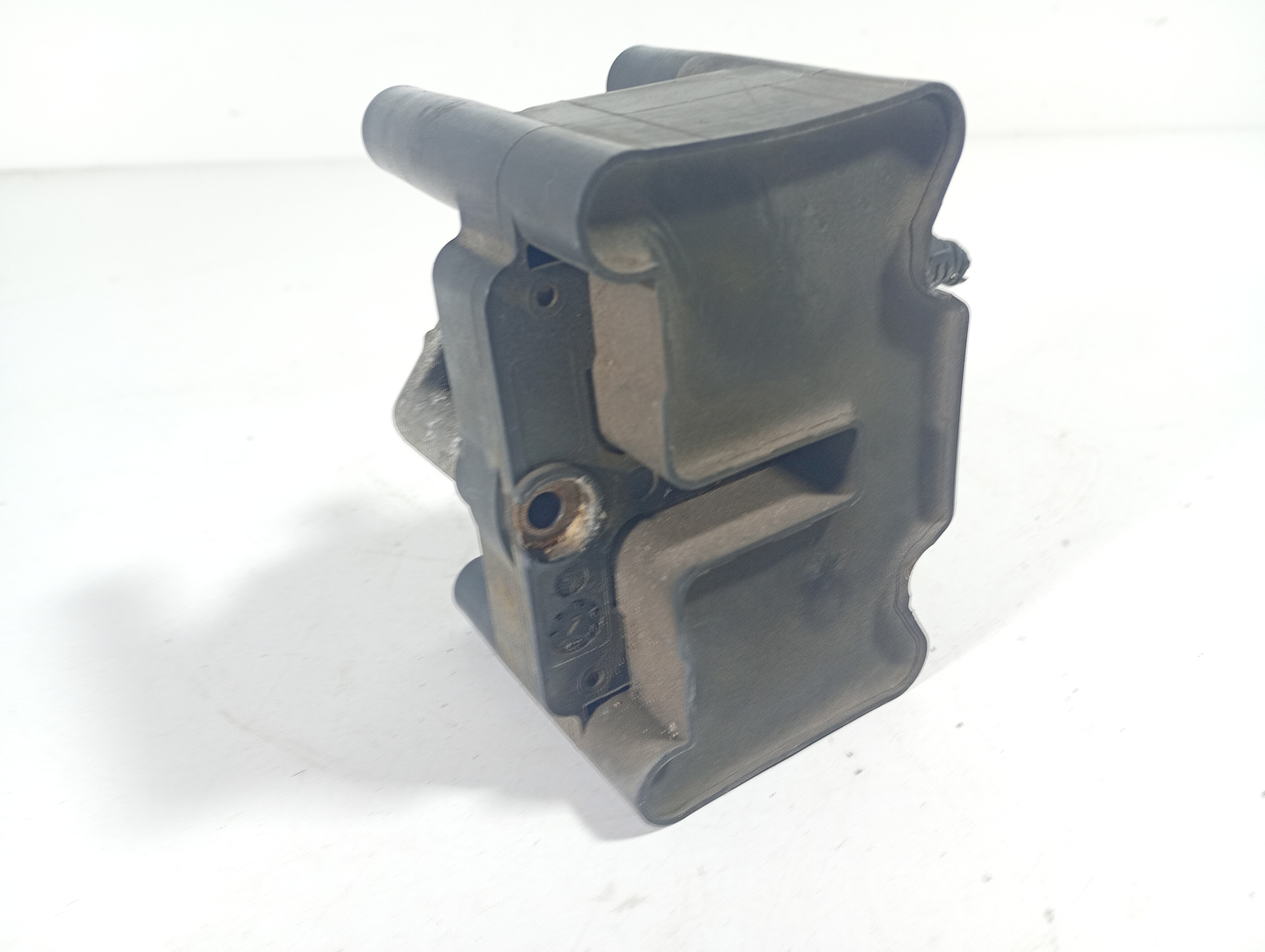VW POLO N6 6N 94-99 coil ignition OE 032905106B