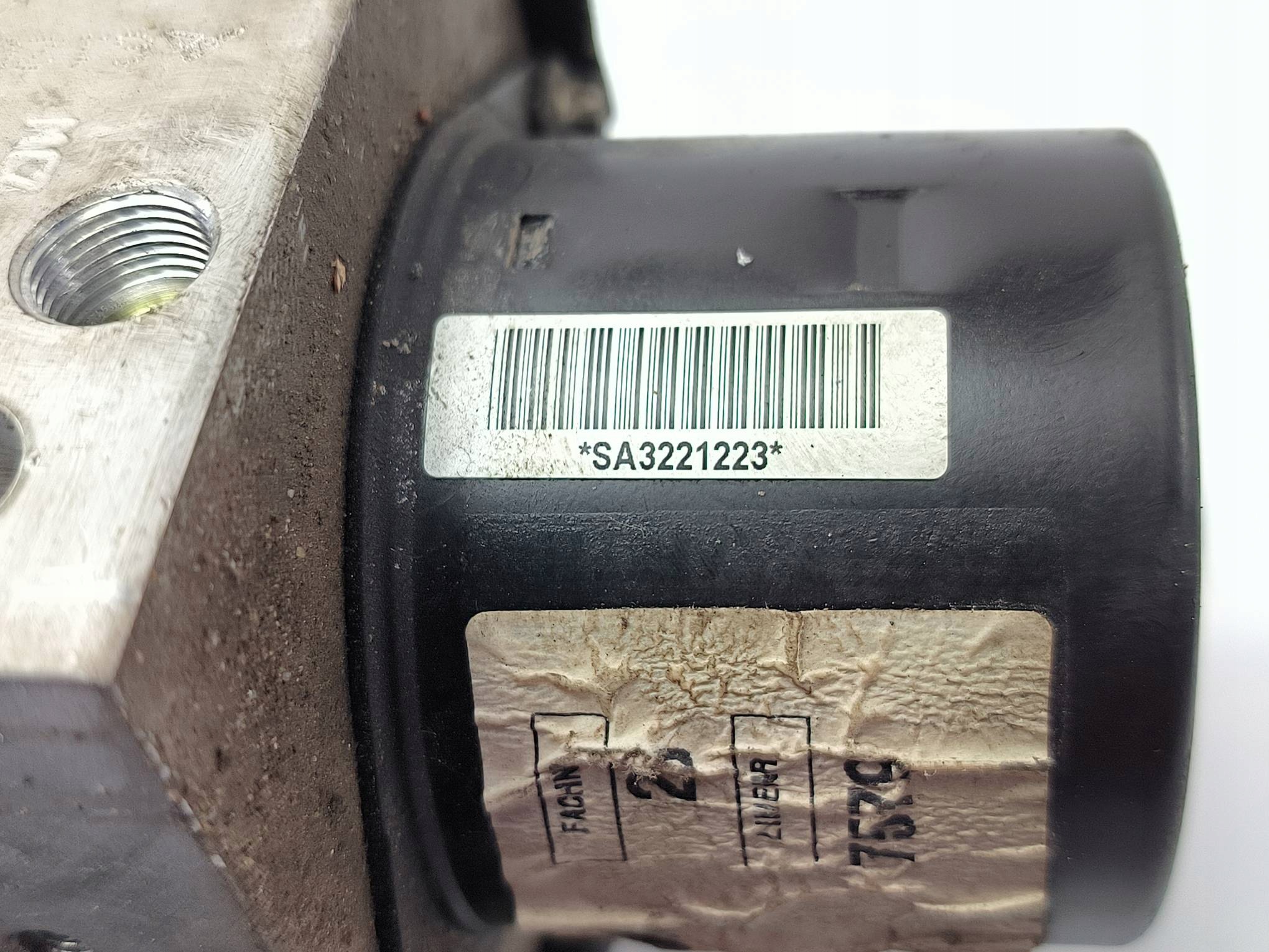 pump ABS brake 22757649 OPEL INSIGNIA A