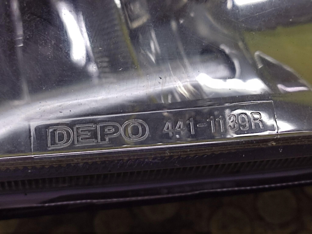 VW POLO III REFLEKTOR light right front
