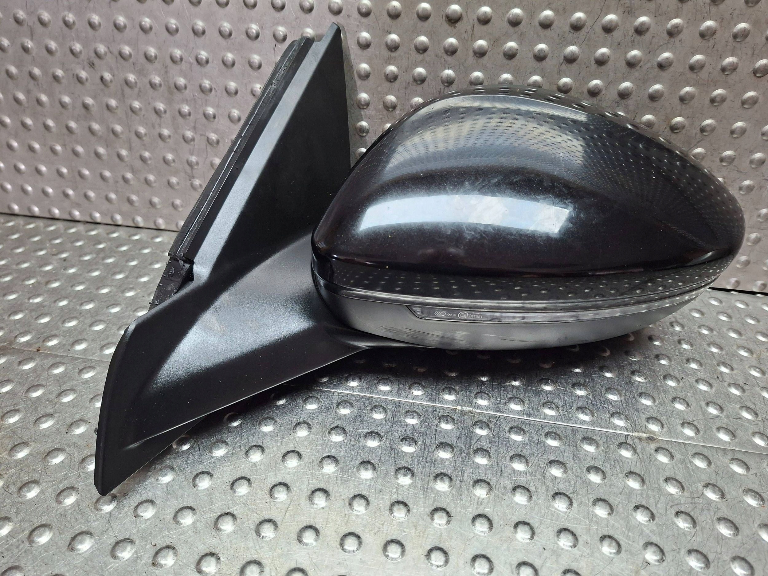 mirror exterior left 6 PIN PEUGEOT 208 II 2019