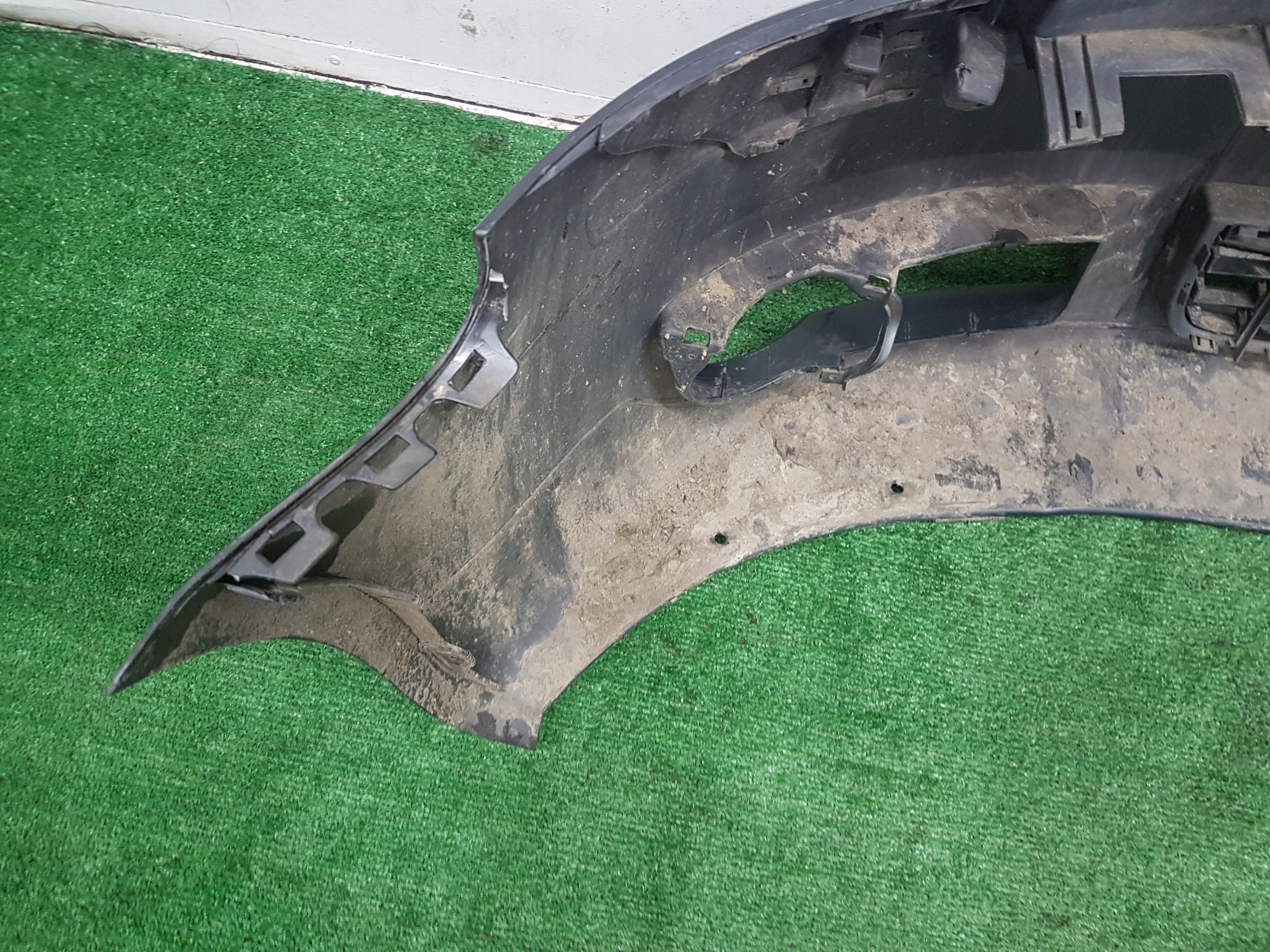 bumper front front AUDI A3 8P 8P3807437
