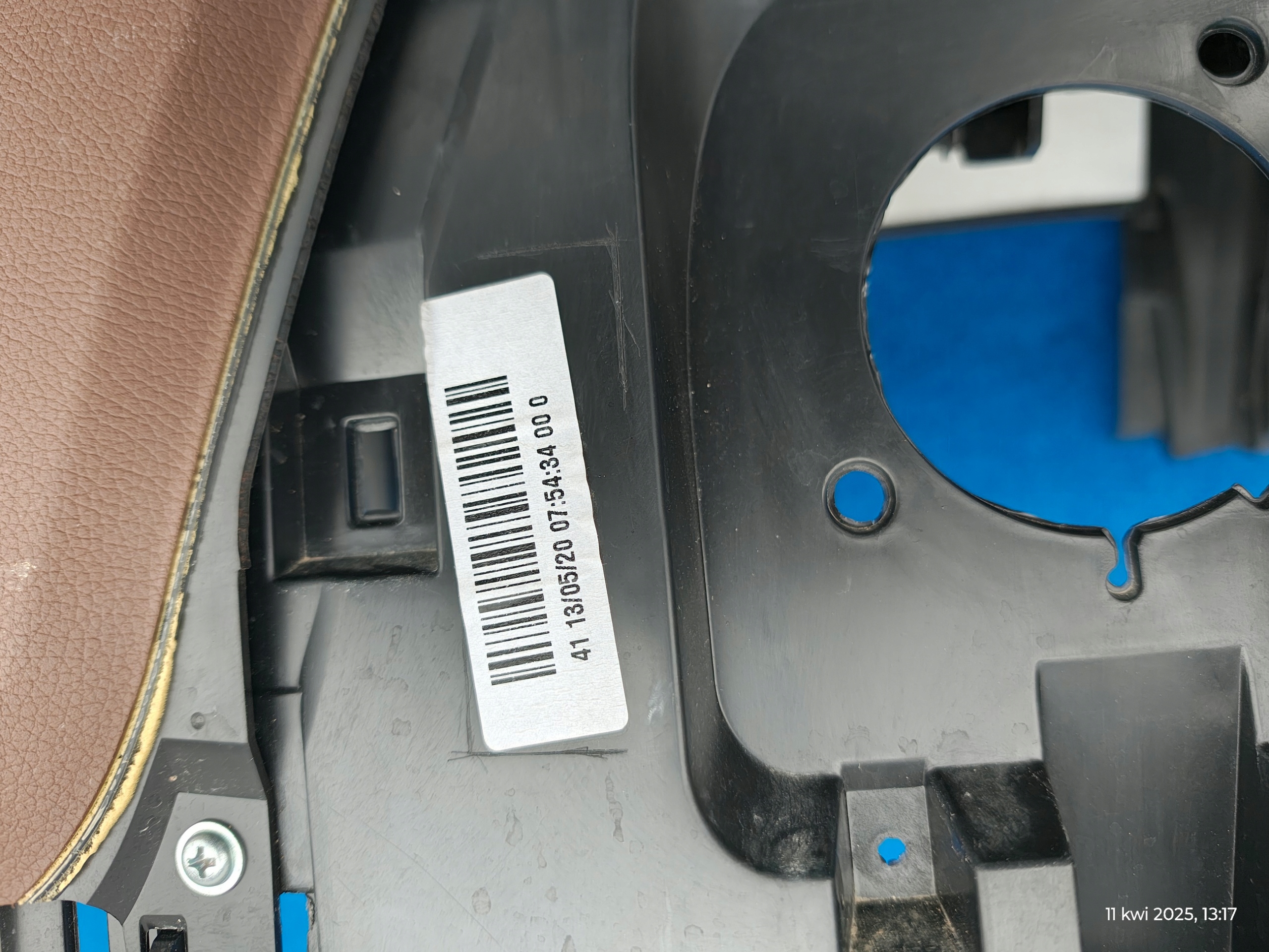 MERCEDES W470 консоль торпеда кожа 31104