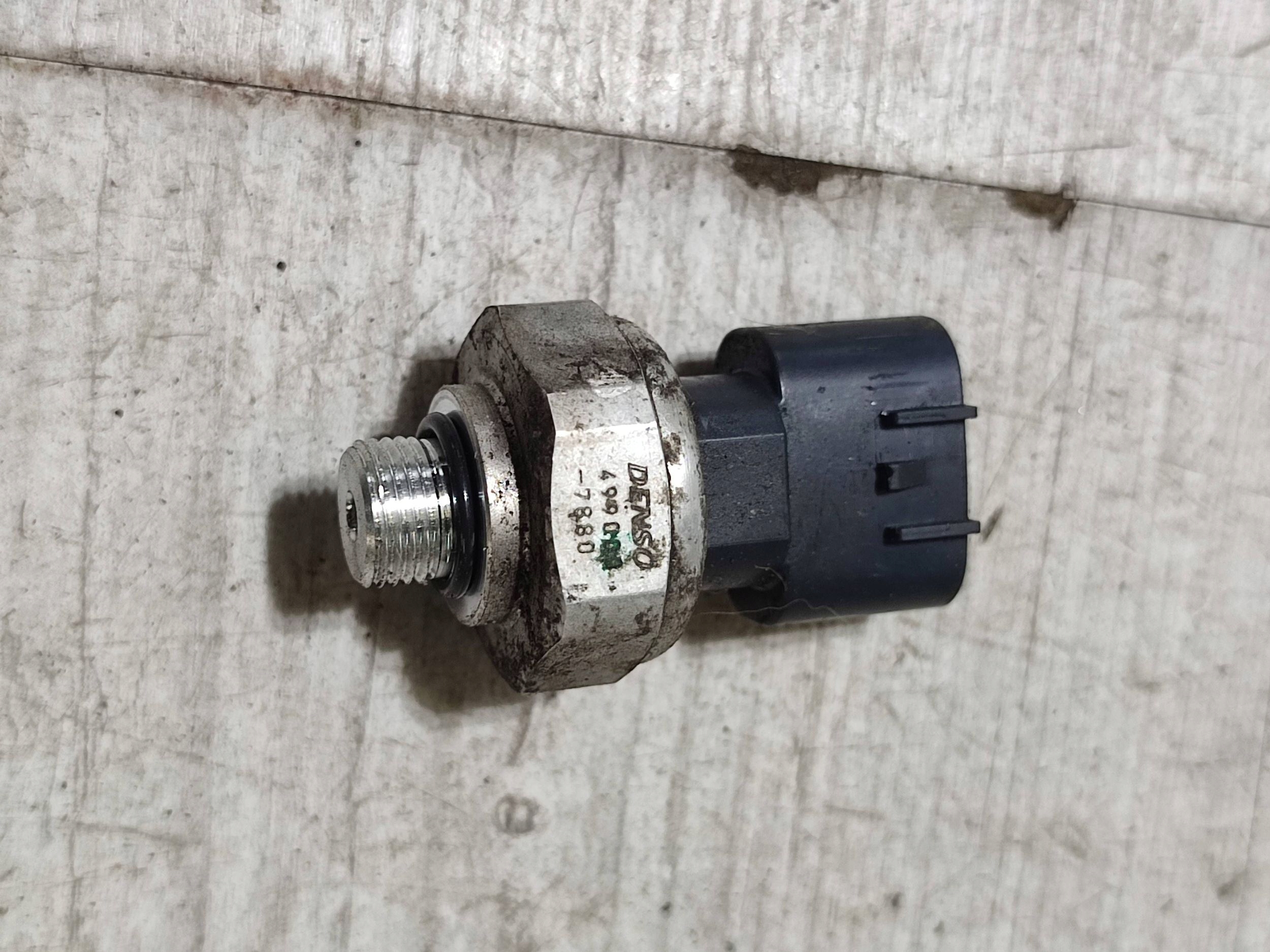 Lexus RC 2019 Sensor Druck klimaanlage A/C