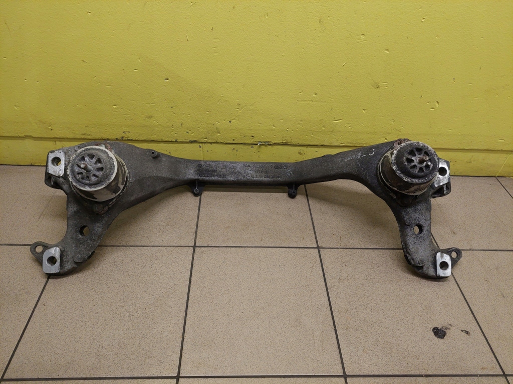 VW TOUAREG e 3.2 RINFORZO PARAURTI Supporto Motore 7LO1939207