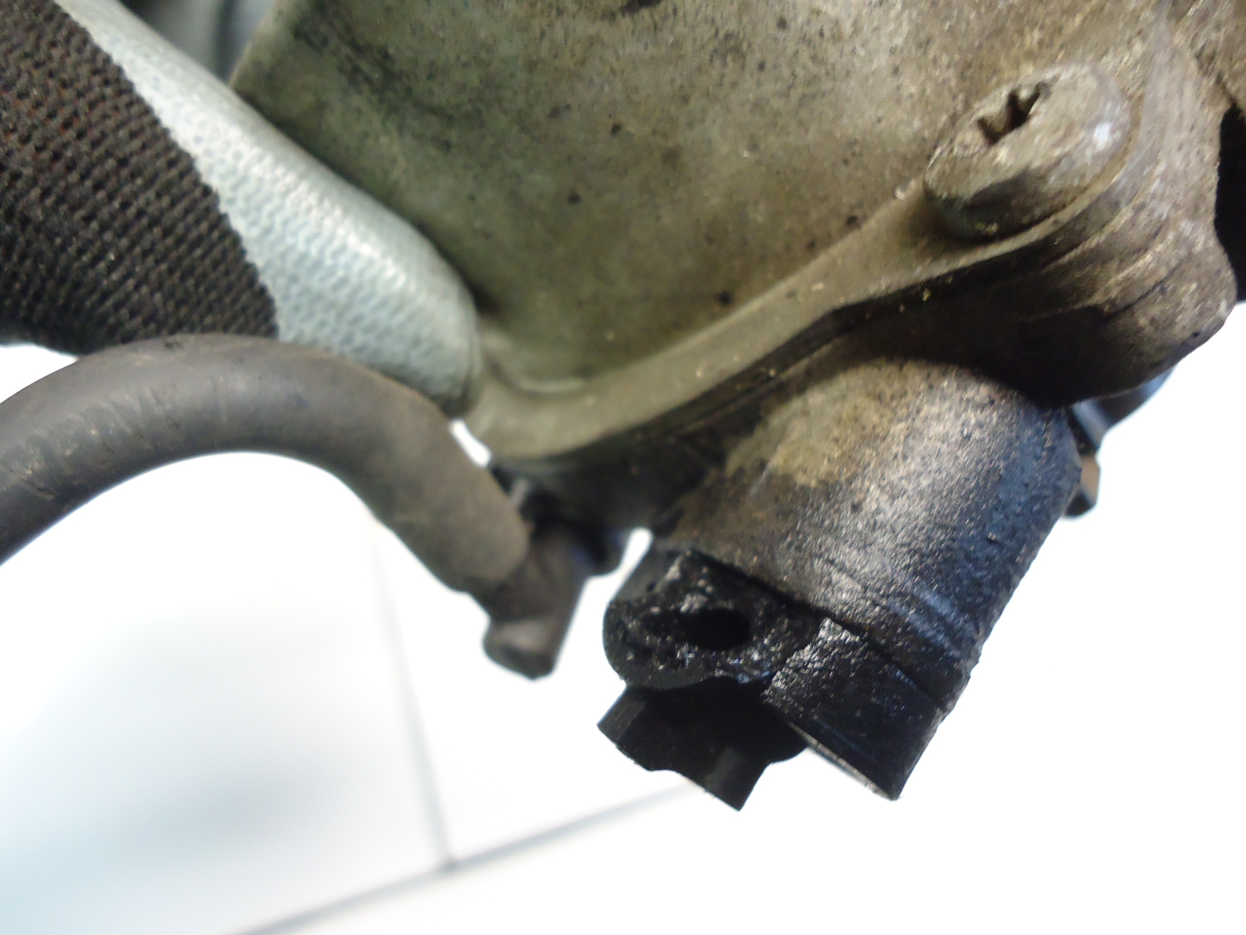 FIAT OPEL 1.3JTD pump VACUM vacual 55268135