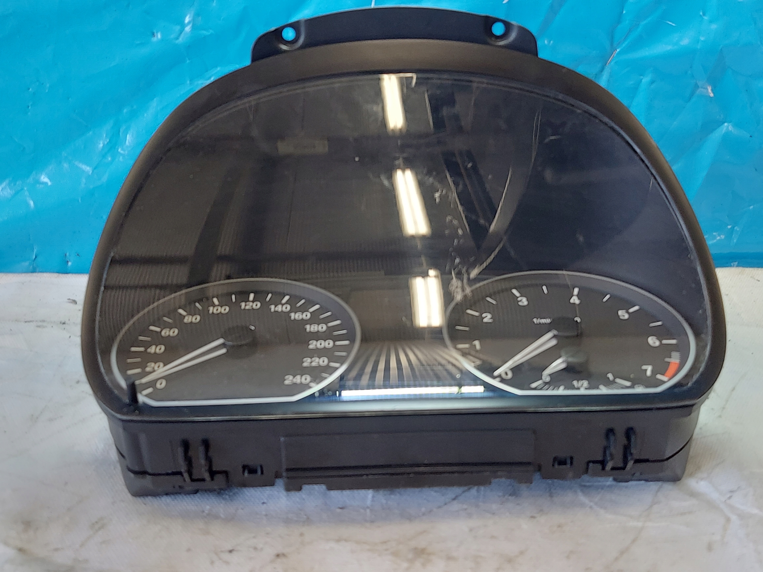 dials clock BMW 1 116i E87 102493293