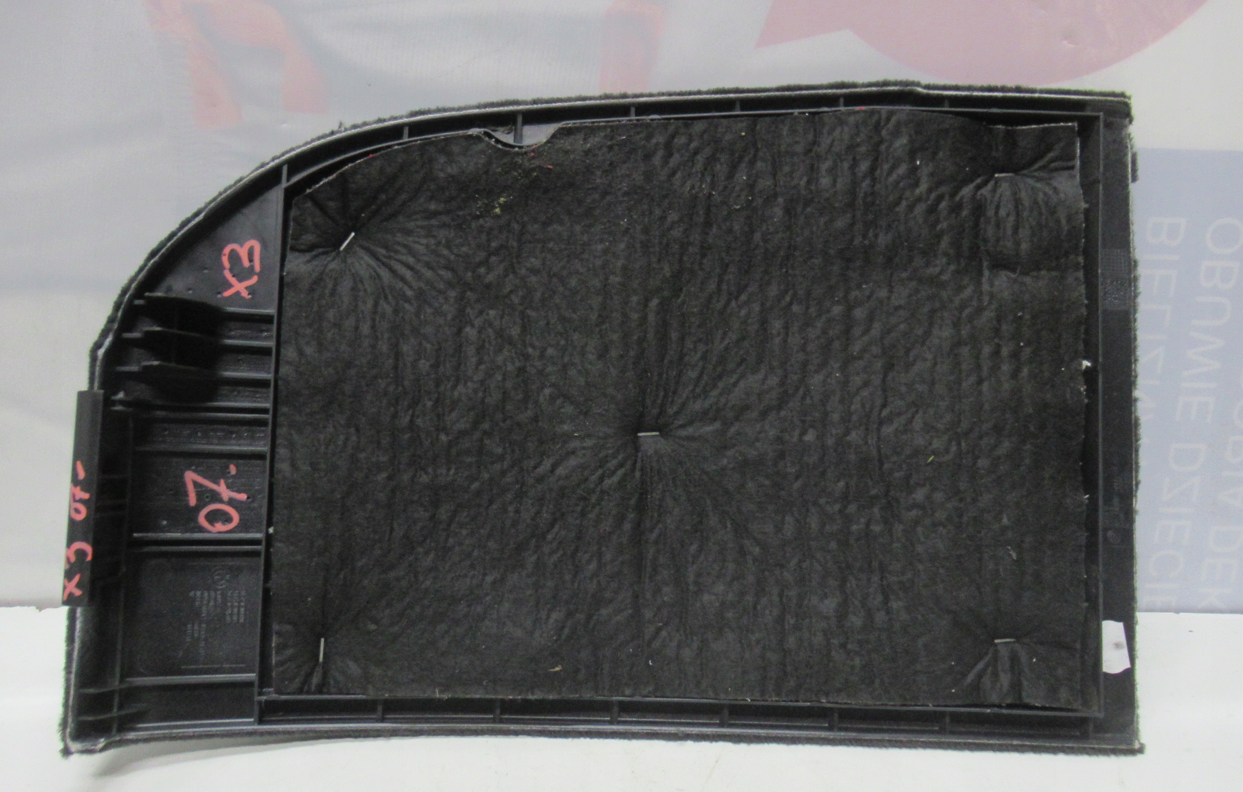 BMW X3 E83 07R side upholstery boot