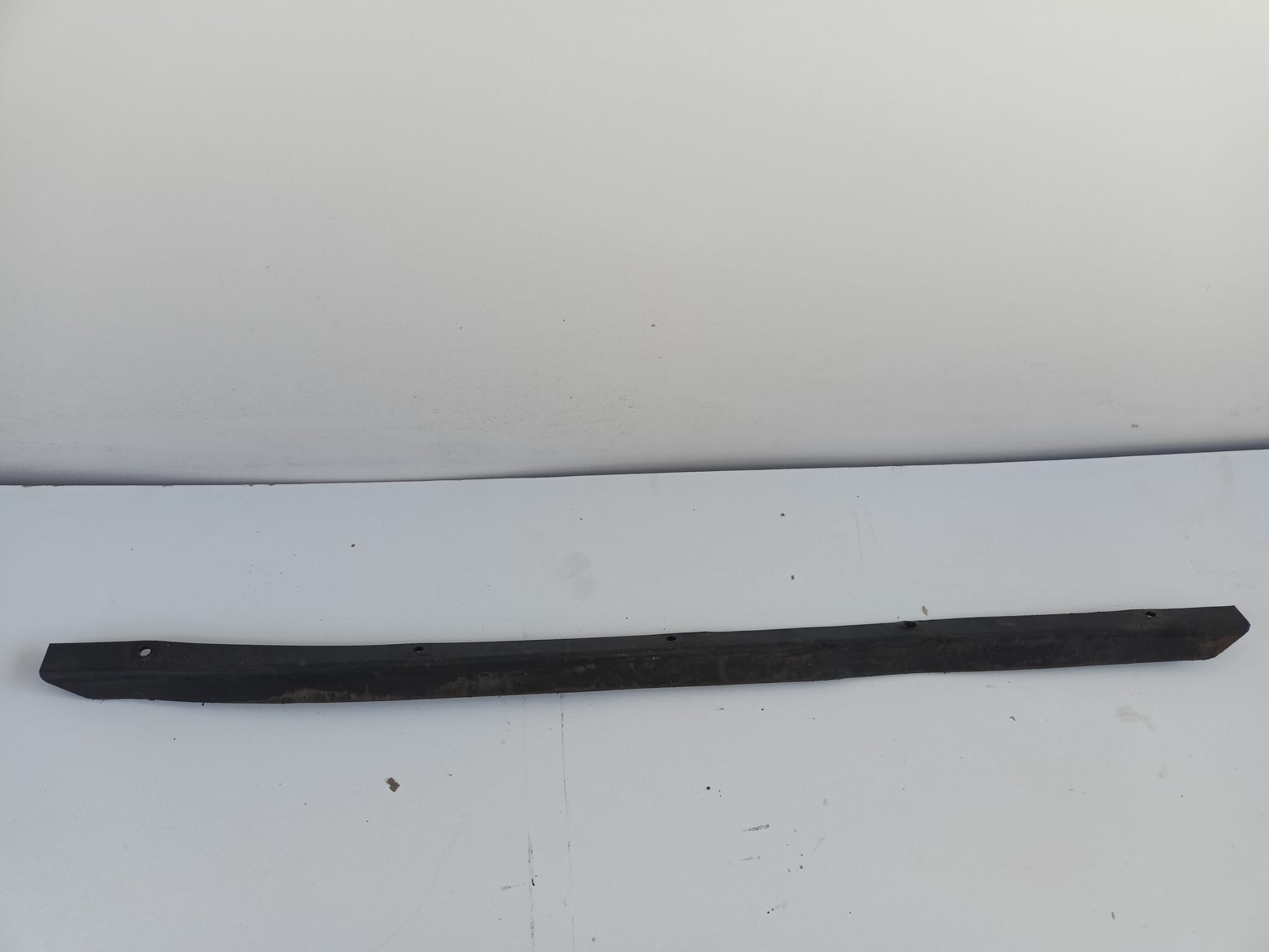 AUDI Q5 8R LISTWA OSŁONA PŁYTY SILNIKA PODWOZIA 8R0805903