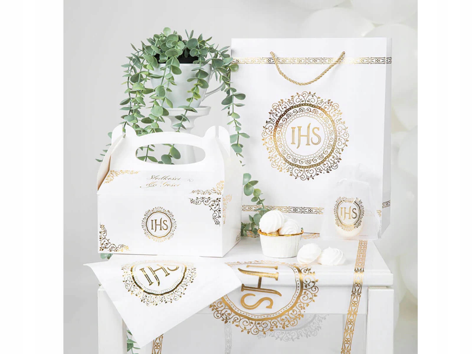 Ozdobne pudełka na ciasto IHS I Komunia 10 szt Okazje komunia