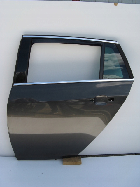 Tür links heck OPEL INSIGNIA A LIFT Z190