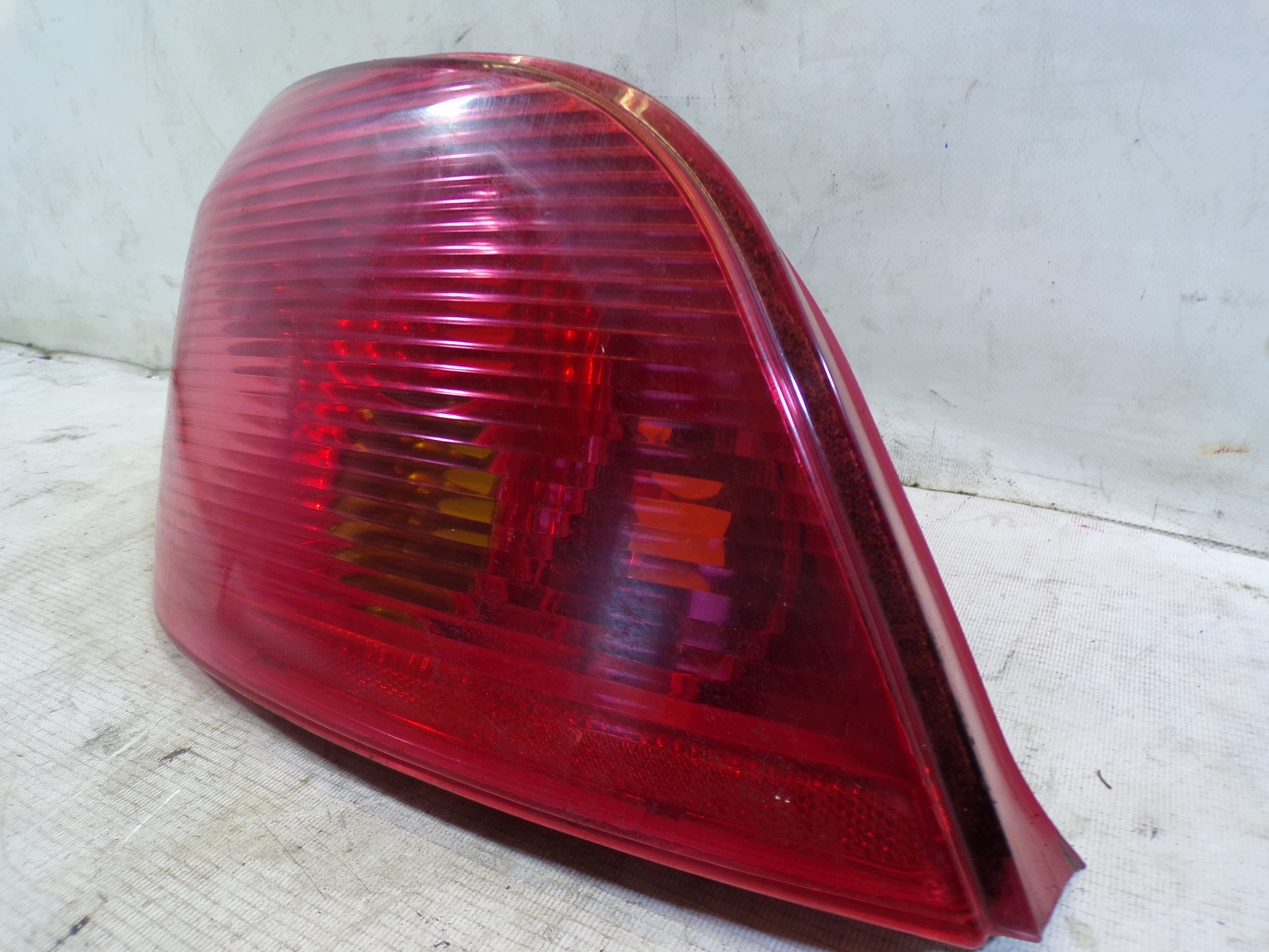 light rear rear part left PEUGEOT 307 HB (K)