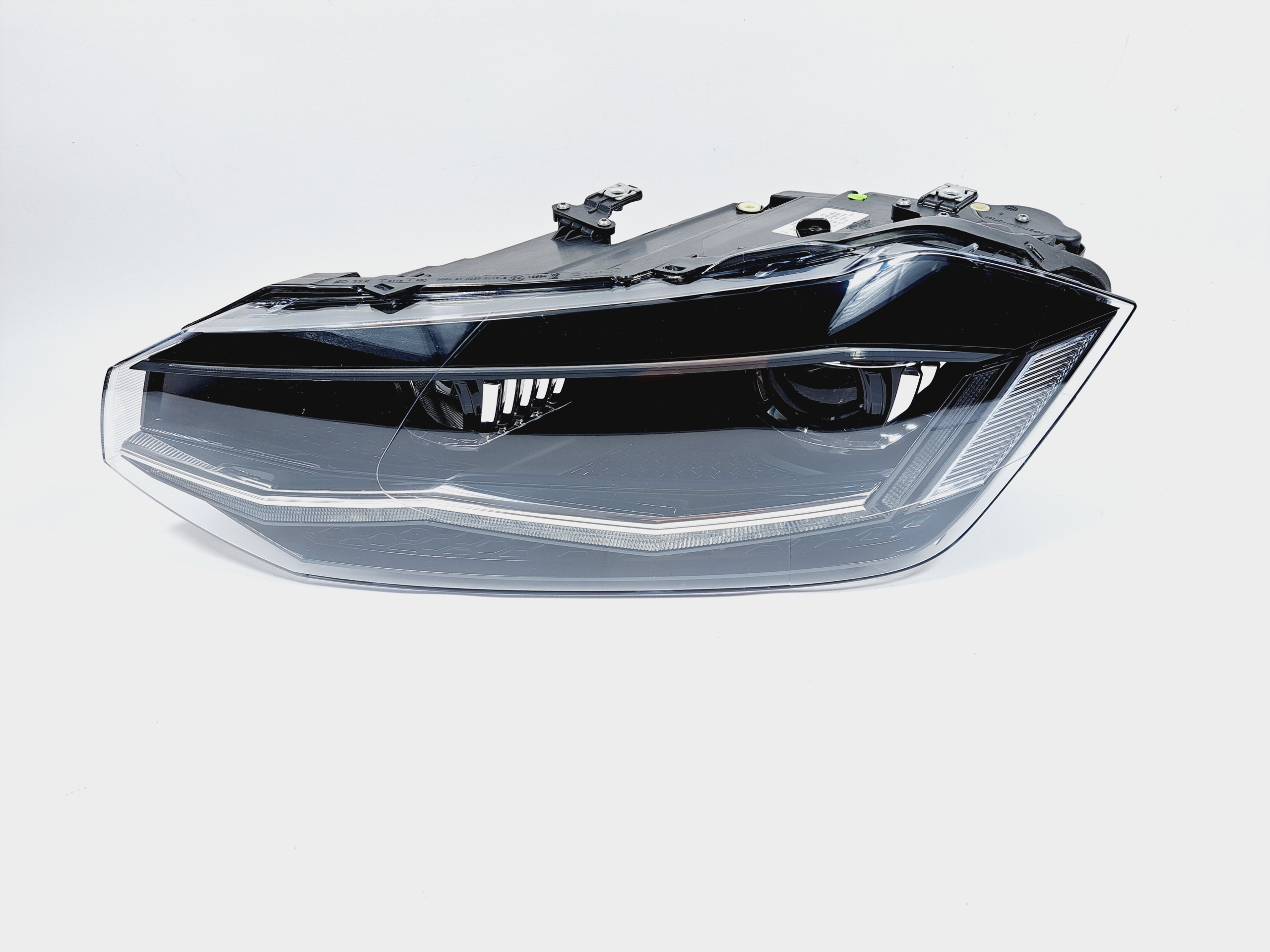vw Polo VI 2G1 фара левая full led 2G1941035H