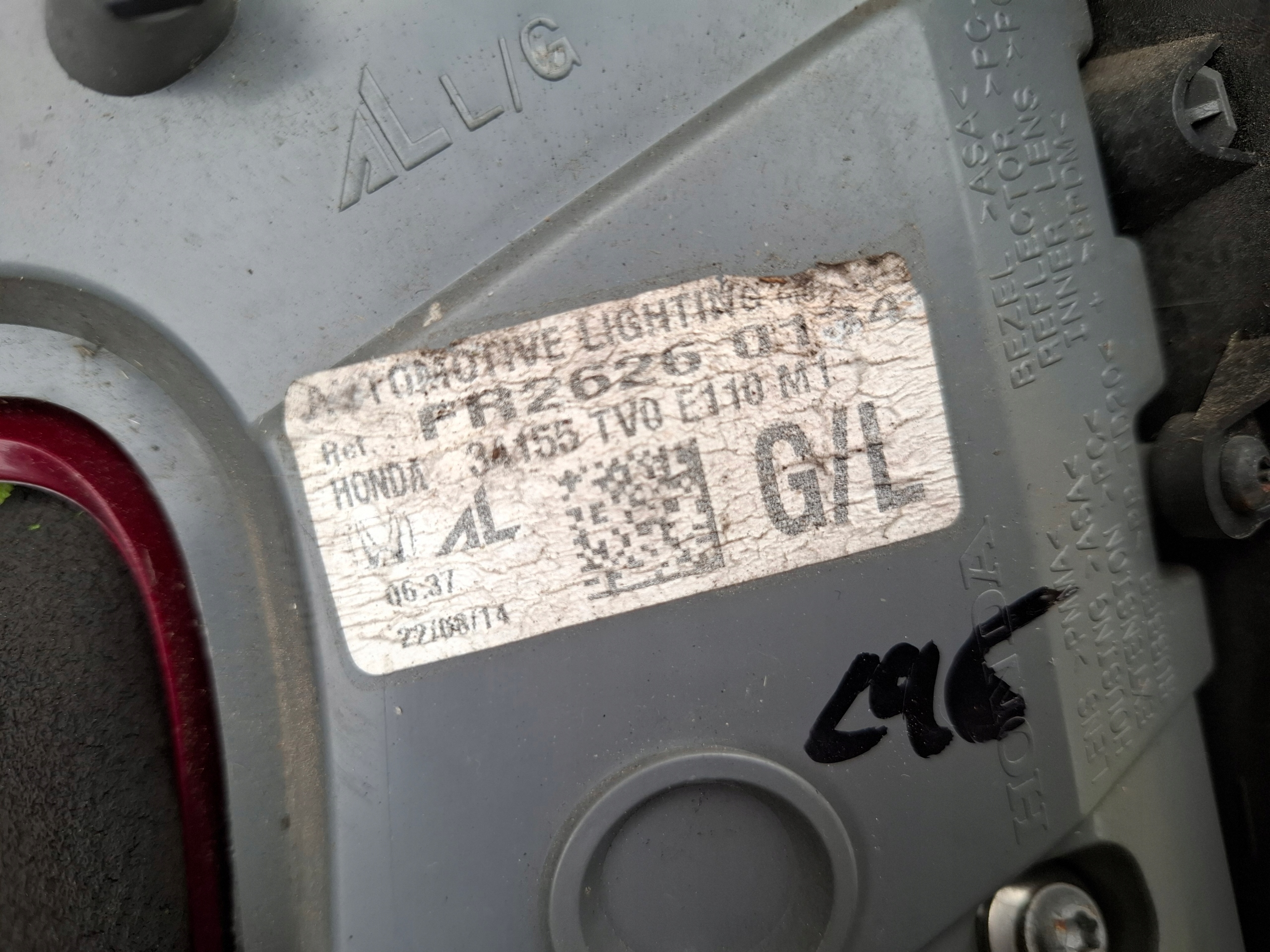 HONDA CIVIC IX HB 14r light left rear part to the bonnet 2012