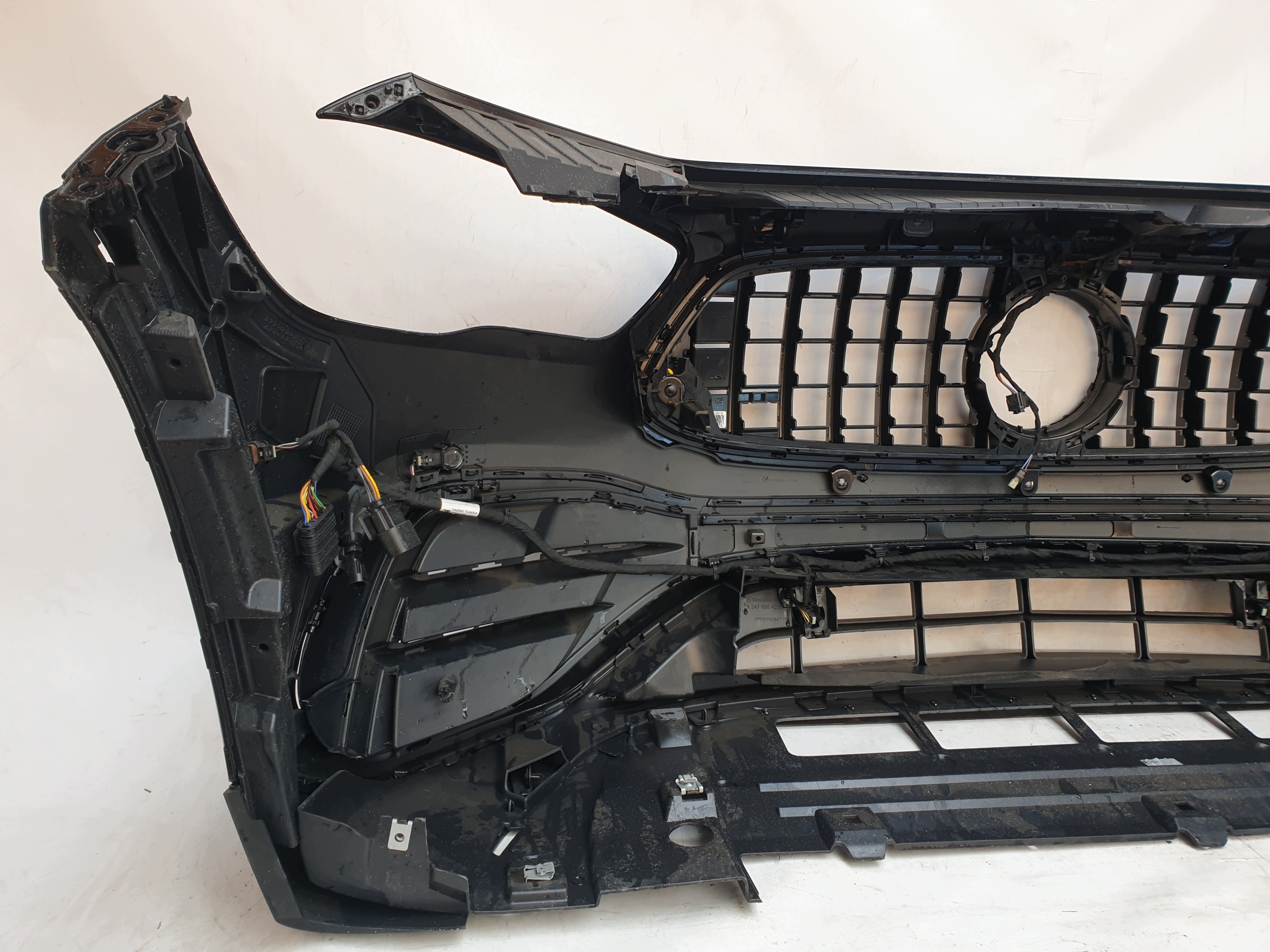 MERCEDES GLA W247 45 S AMG 20- bumper front front PDC A2478850607
