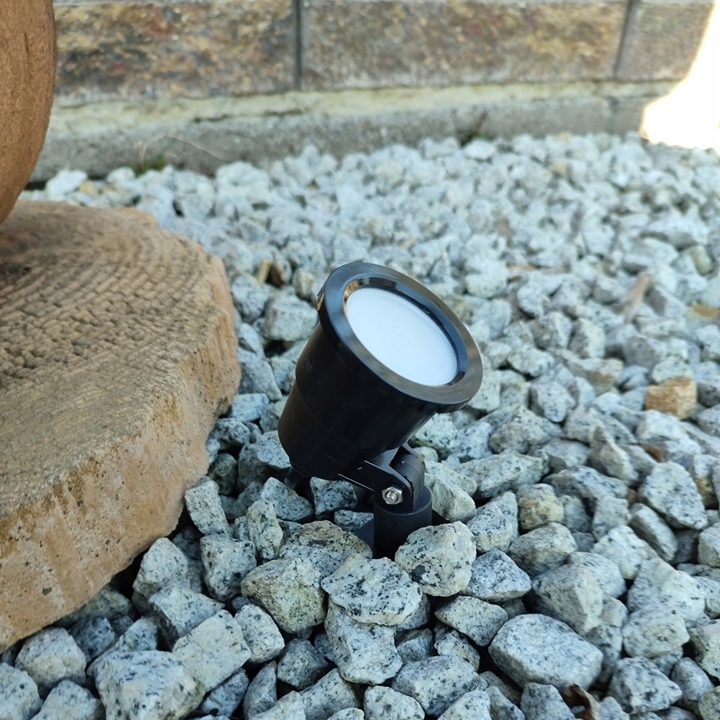 4 x NAŚWIETLACZ OGRODOWY LED 7W 230V WBIJANY GRUNT Długość 15 cm