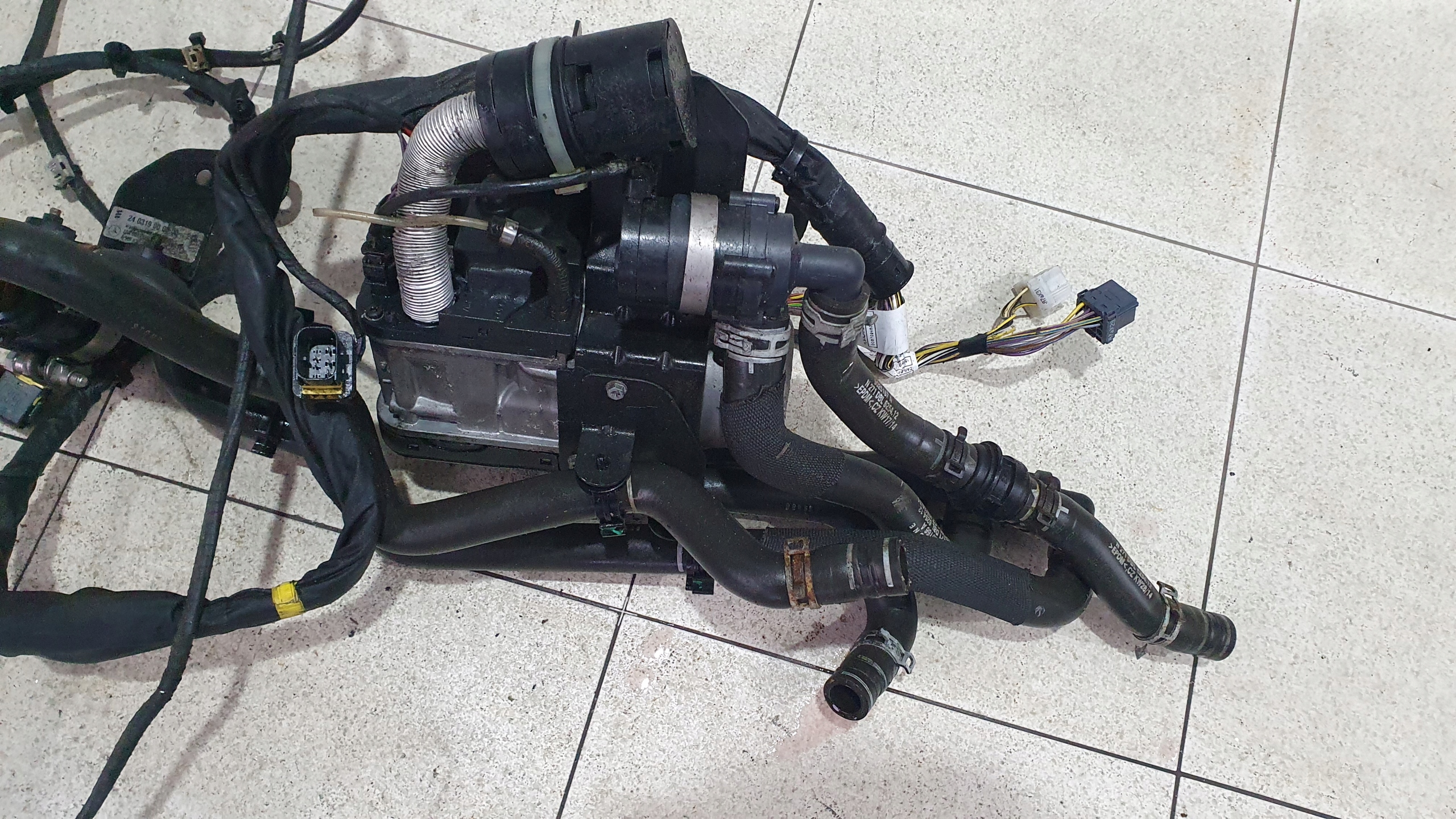 9014138 - Webasto паркувальний обігрівач Actros MP 4