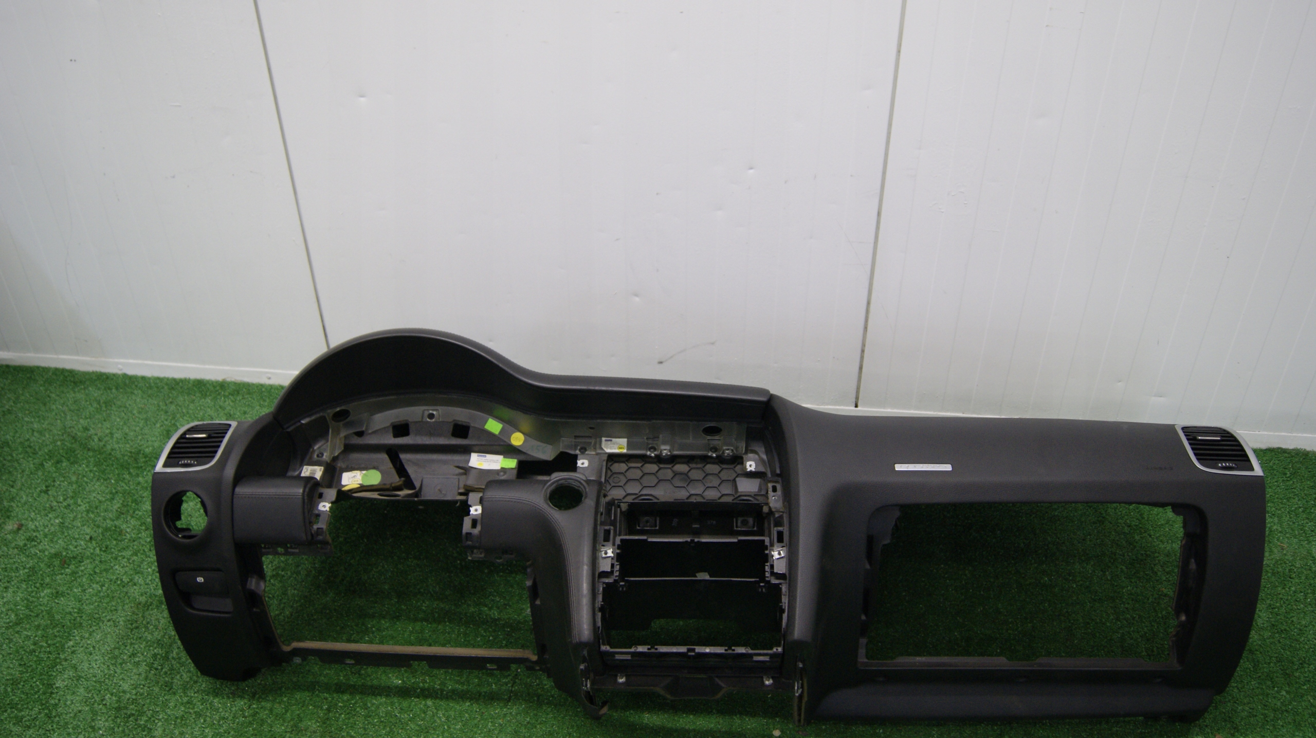 dashboard instrument panel AUDI Q7 4L0880201